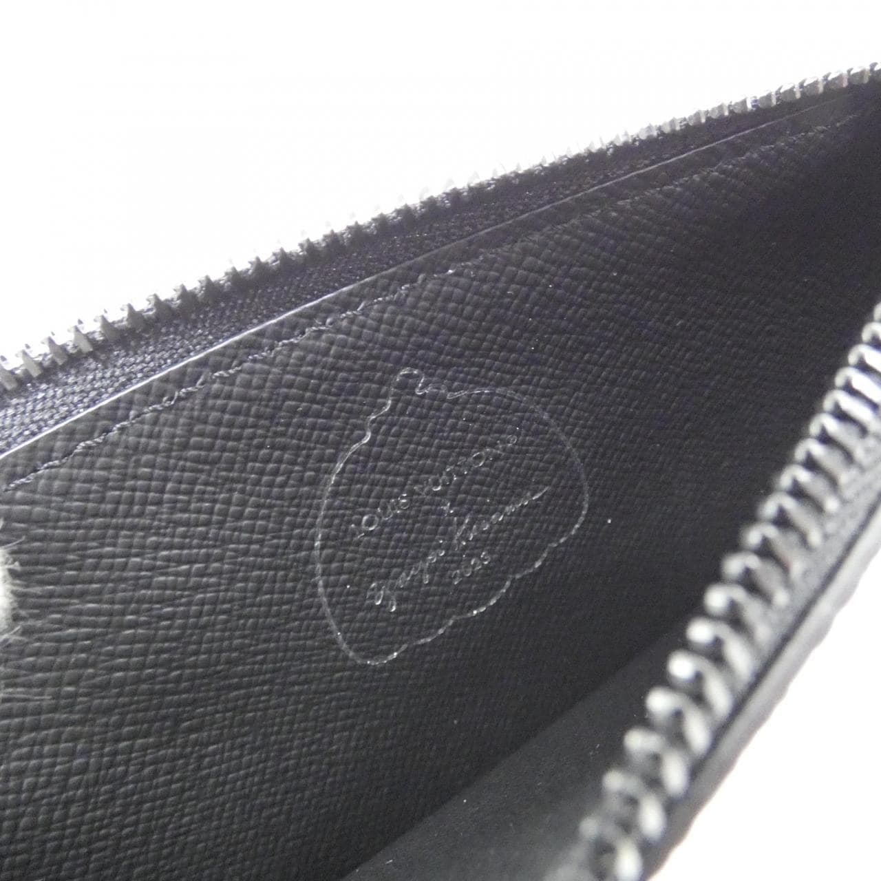 LOUIS VUITTON Eclipse M81930 Coin Case Monogram