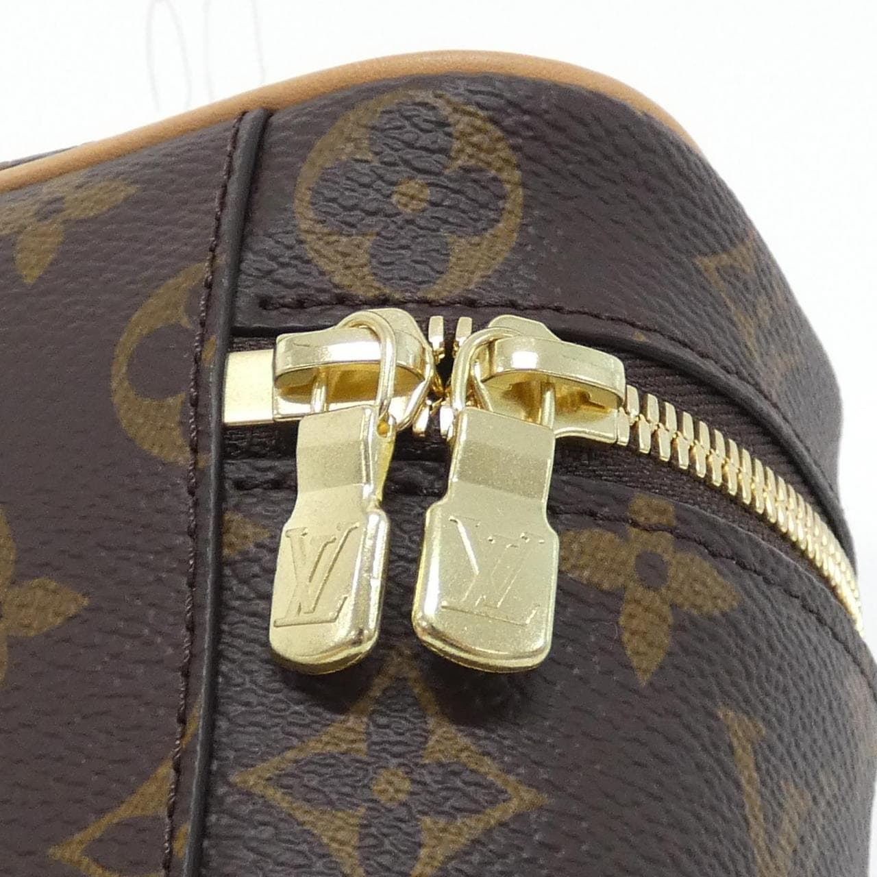 LOUIS VUITTON M44936 Pouch Monogram
