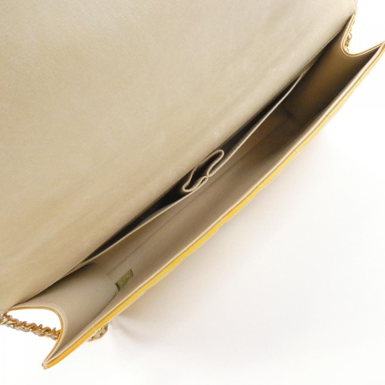 CHANEL 17661 Shoulder Patent Leather