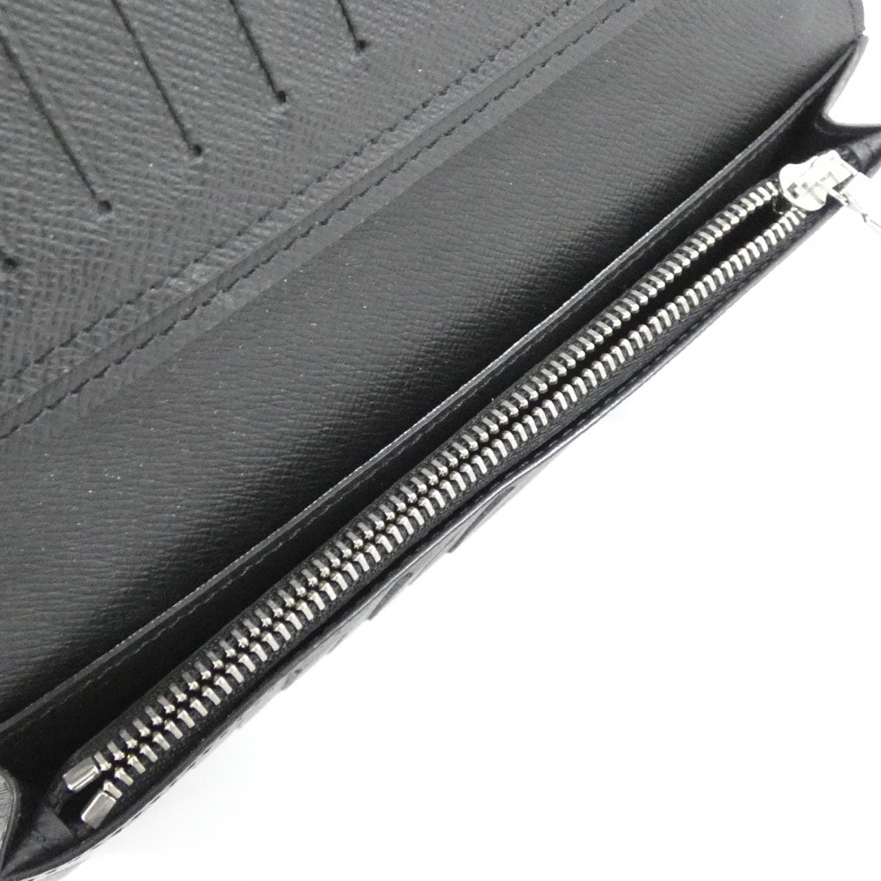 LOUIS VUITTON M30285 Wallet
