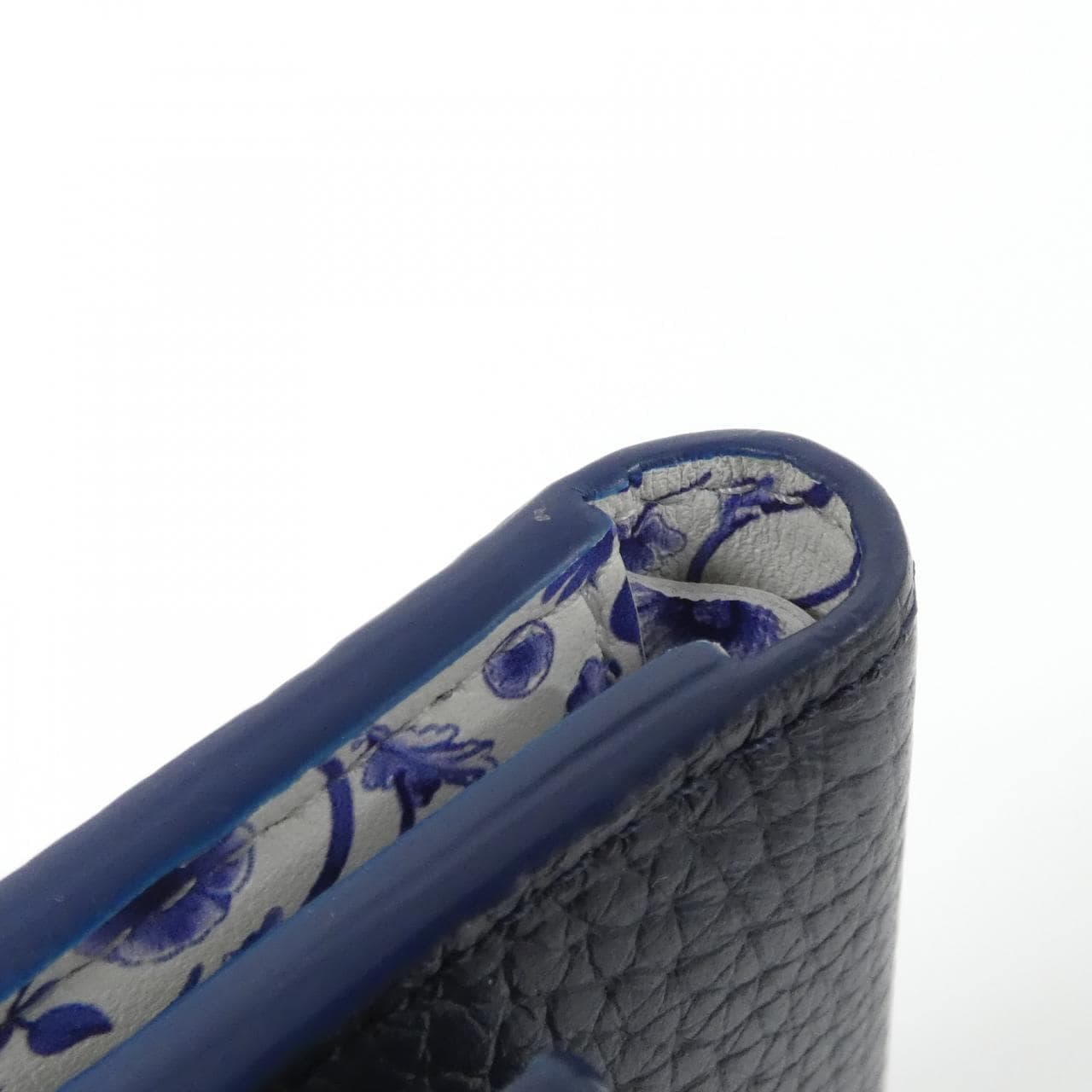 LOUIS VUITTON Capucines M82046 Wallet