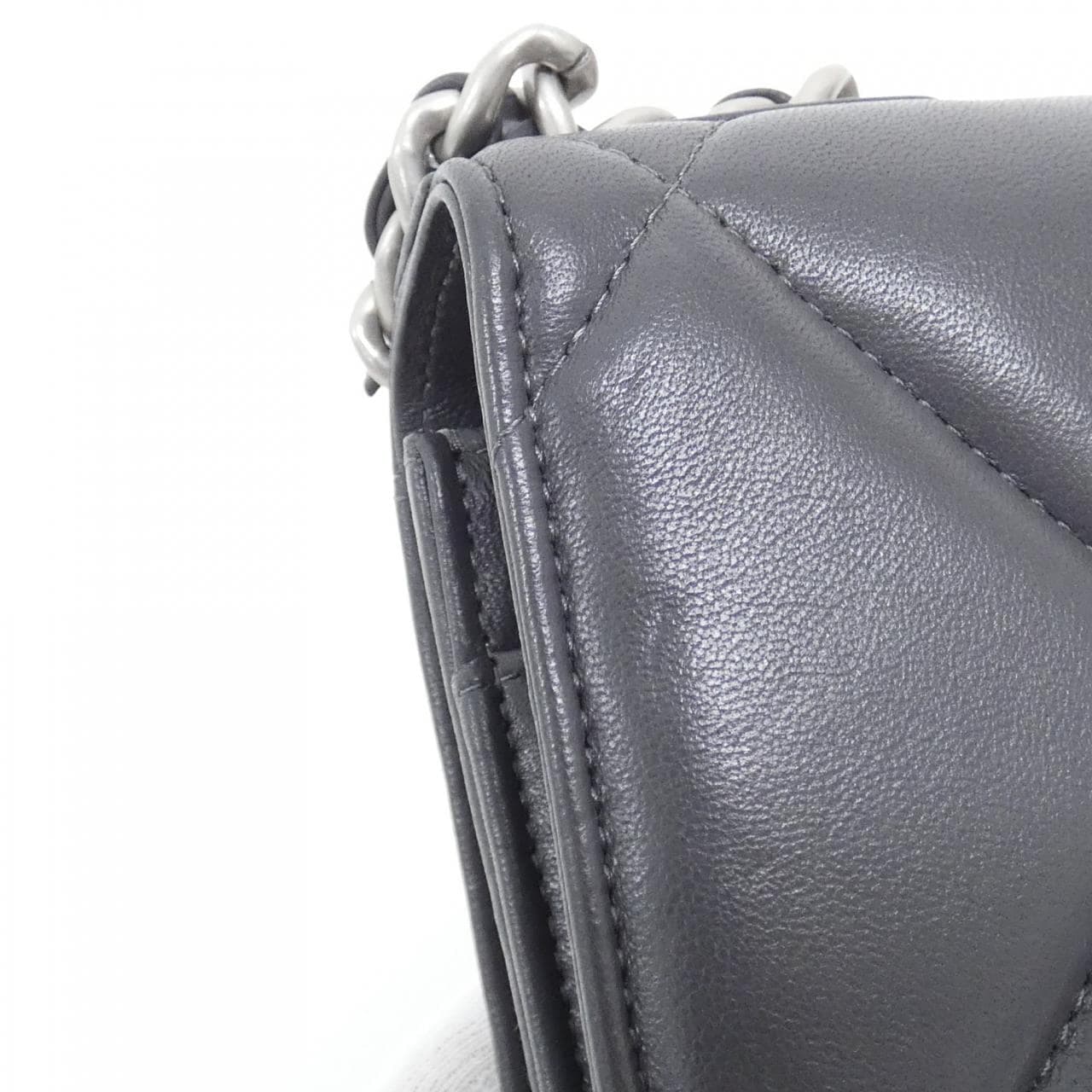 CHANEL Chanel 19 AP3267 Wallet Lambskin
