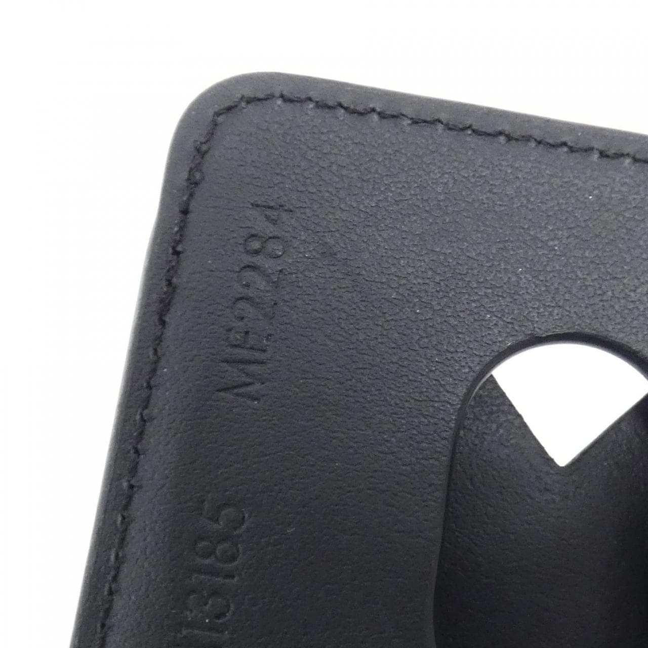 LOUIS VUITTON M13185 Card Case Monogram