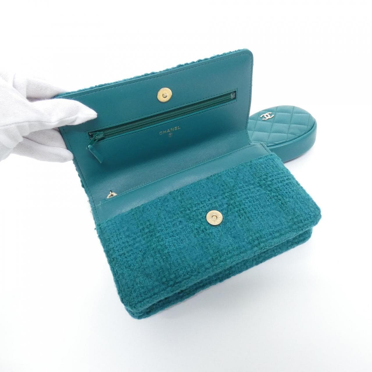 CHANEL Chanel 19 AP0985 Wallet Tweed