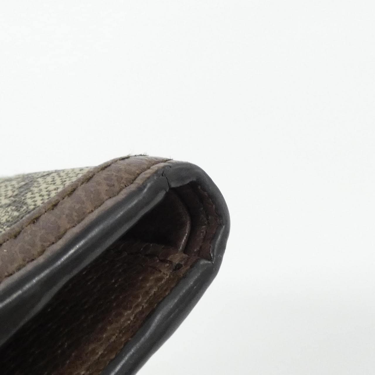 GUCCI 523173 96IWG Wallet Canvas