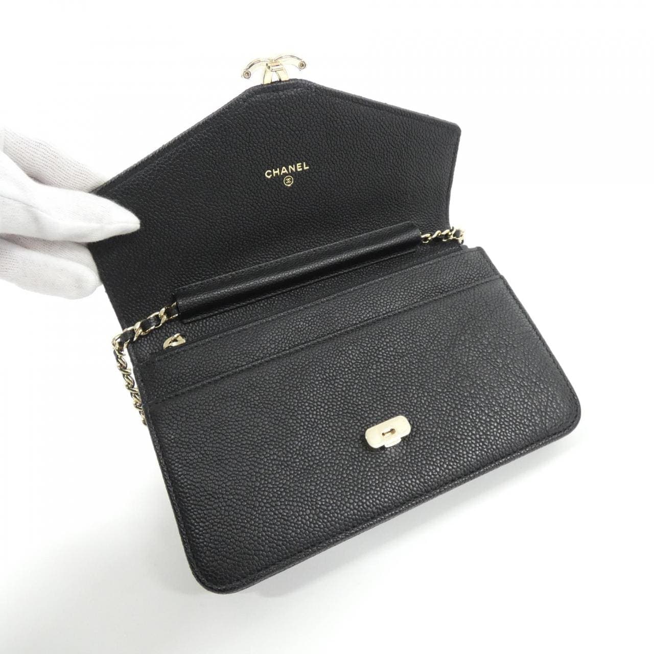 CHANEL 84410 Wallet Grained Calfskin