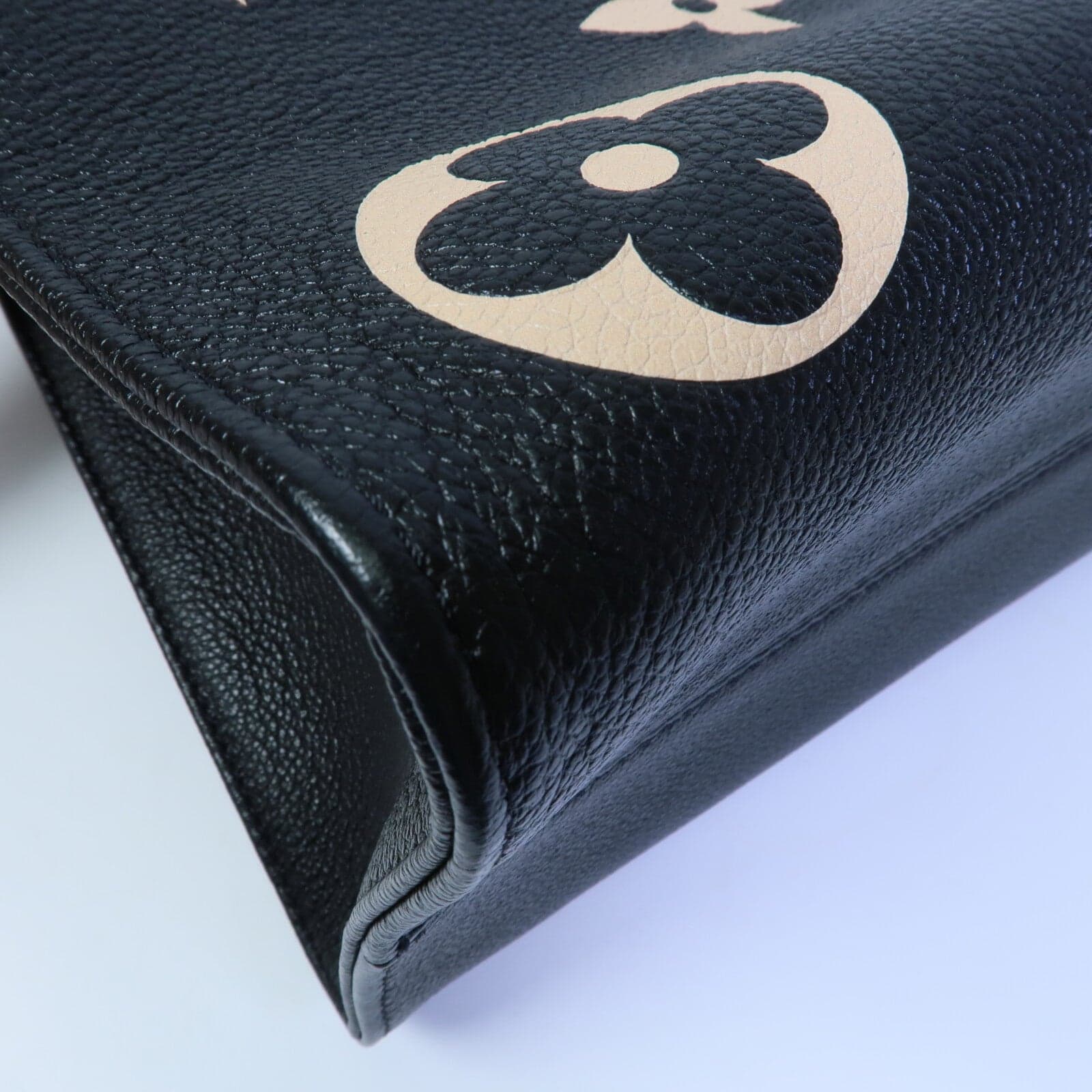 LOUIS VUITTON OnTheGo M45495 2-Way Bag Calfskin