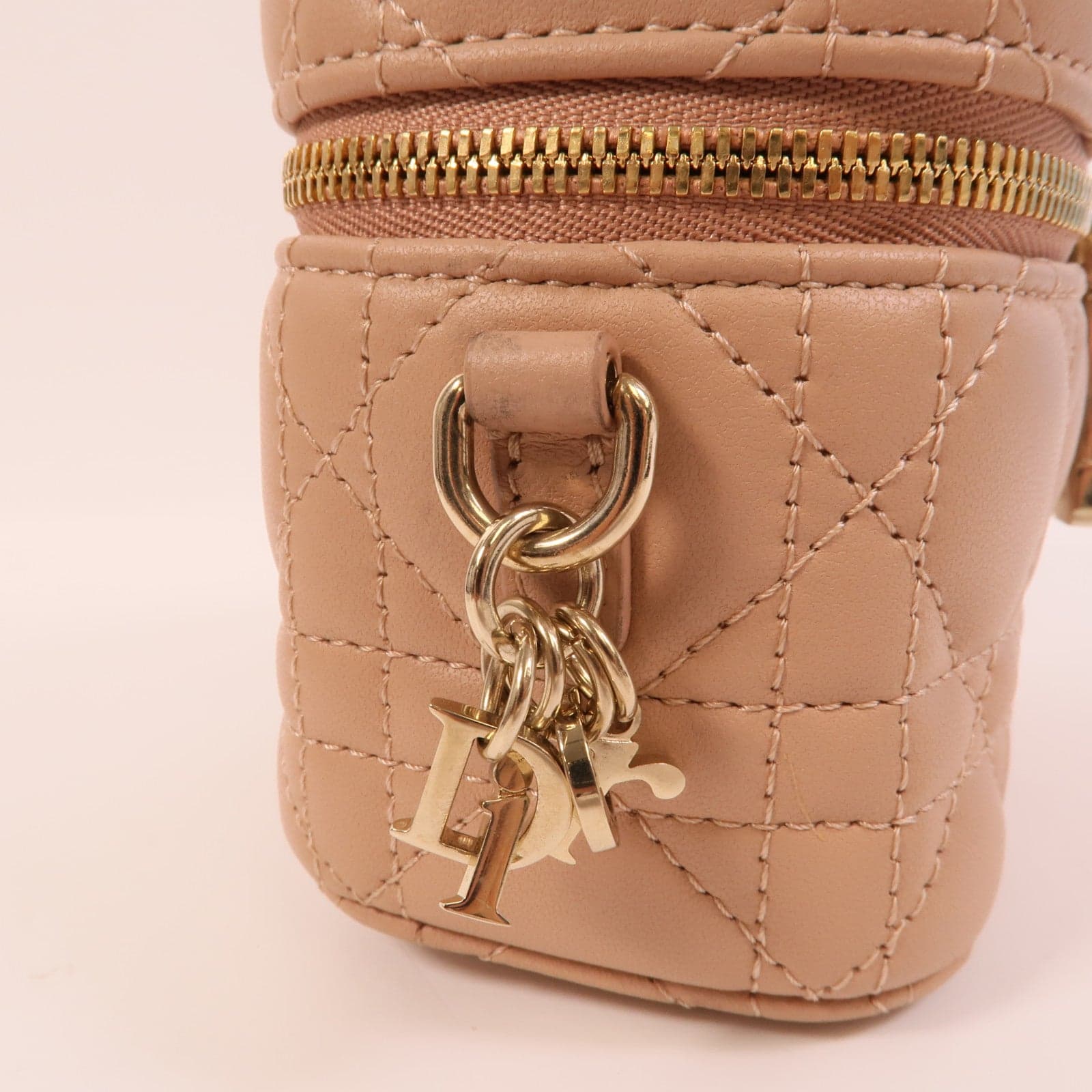 LOUIS VUITTON Vanity S0918ONMJ-M49P 2-Way Bag Lambskin
