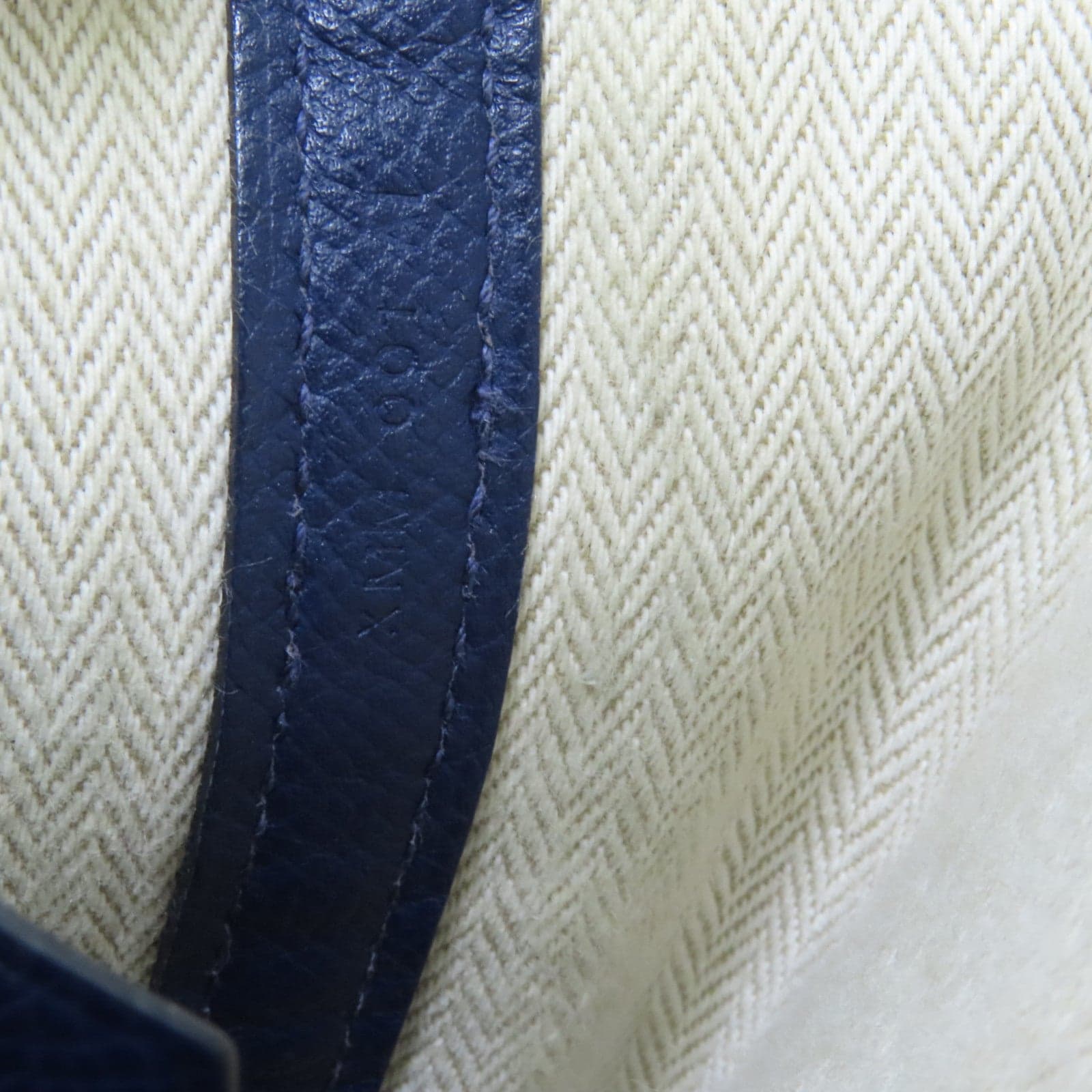 LOUIS VUITTON Garden Tote Bag Calfskin