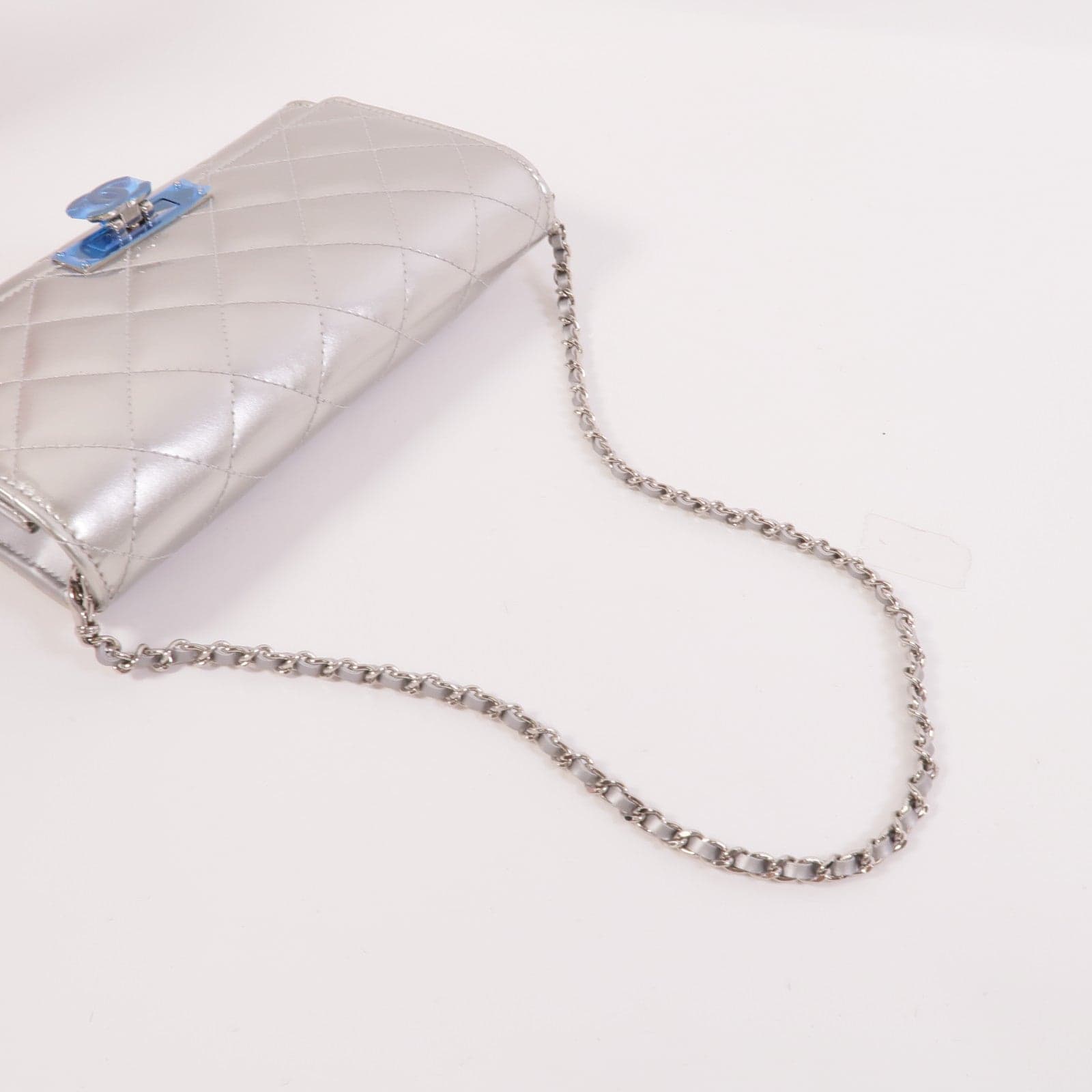 LOUIS VUITTON Shoulder Bag Leather