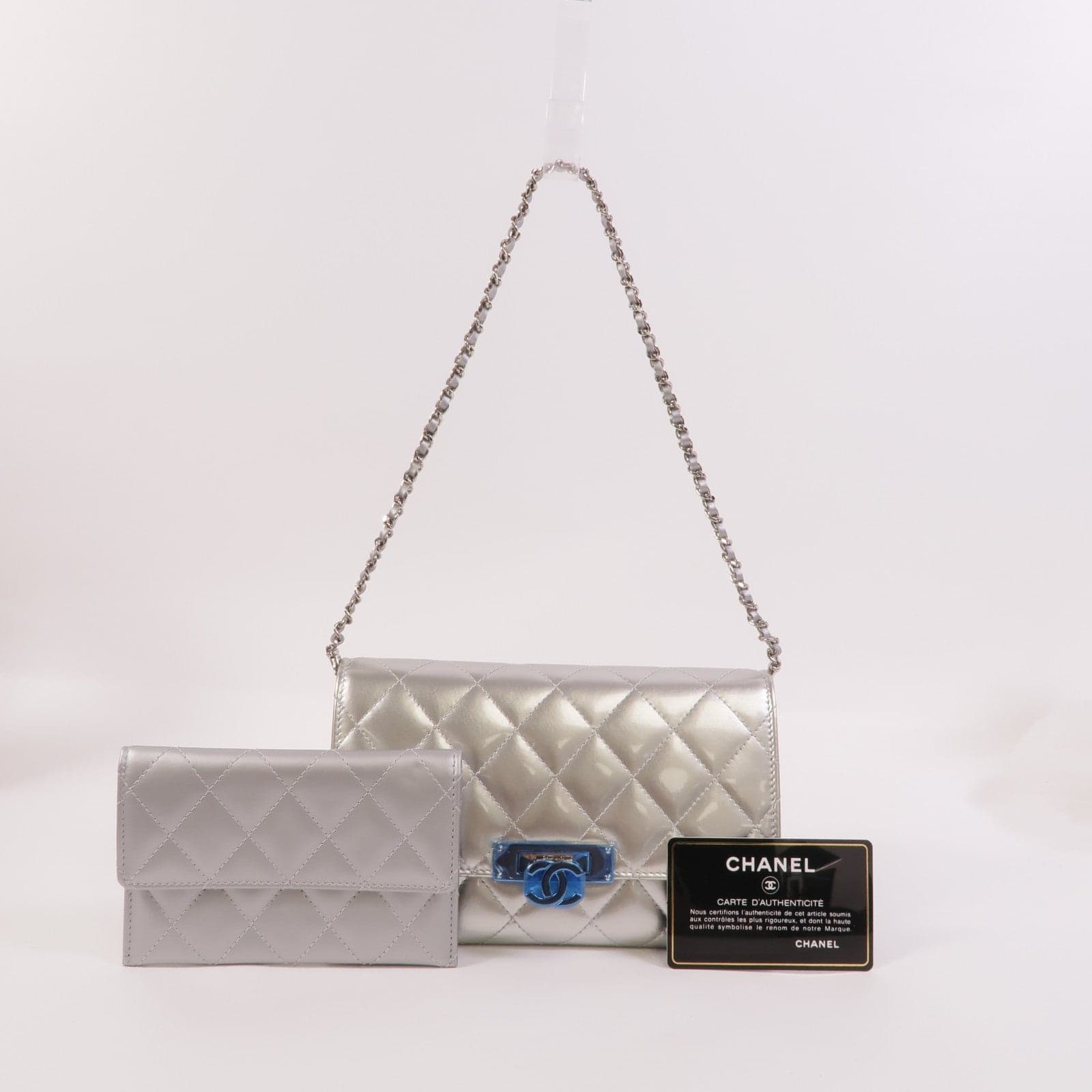 LOUIS VUITTON Shoulder Bag Leather