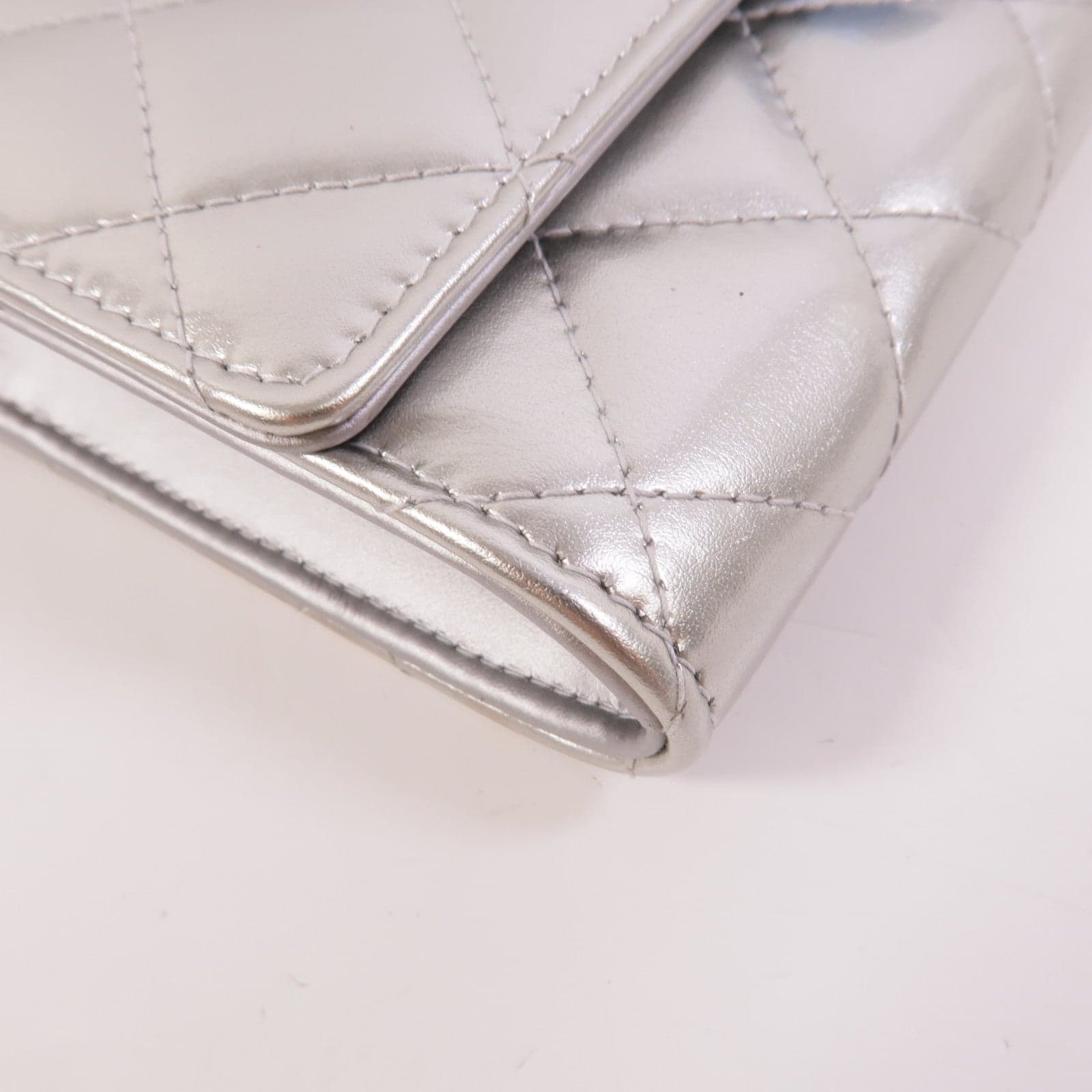 LOUIS VUITTON Shoulder Bag Leather