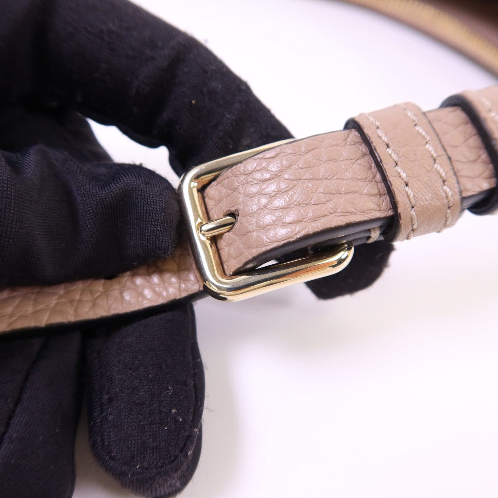 LOUIS VUITTON 6W2P0A17VSH Shoulder Bag Calfskin