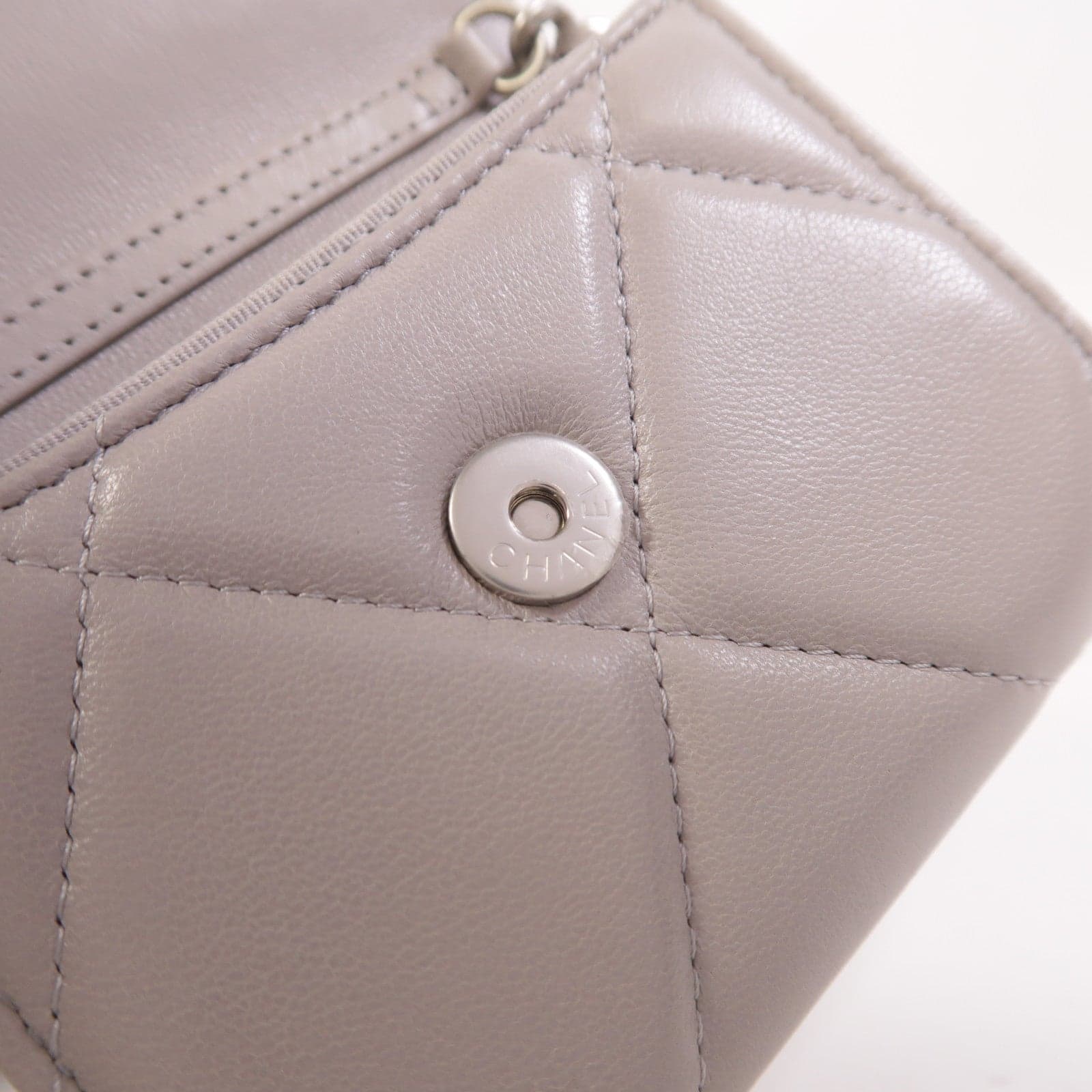 LOUIS VUITTON AP1787 Shoulder Bag Lambskin