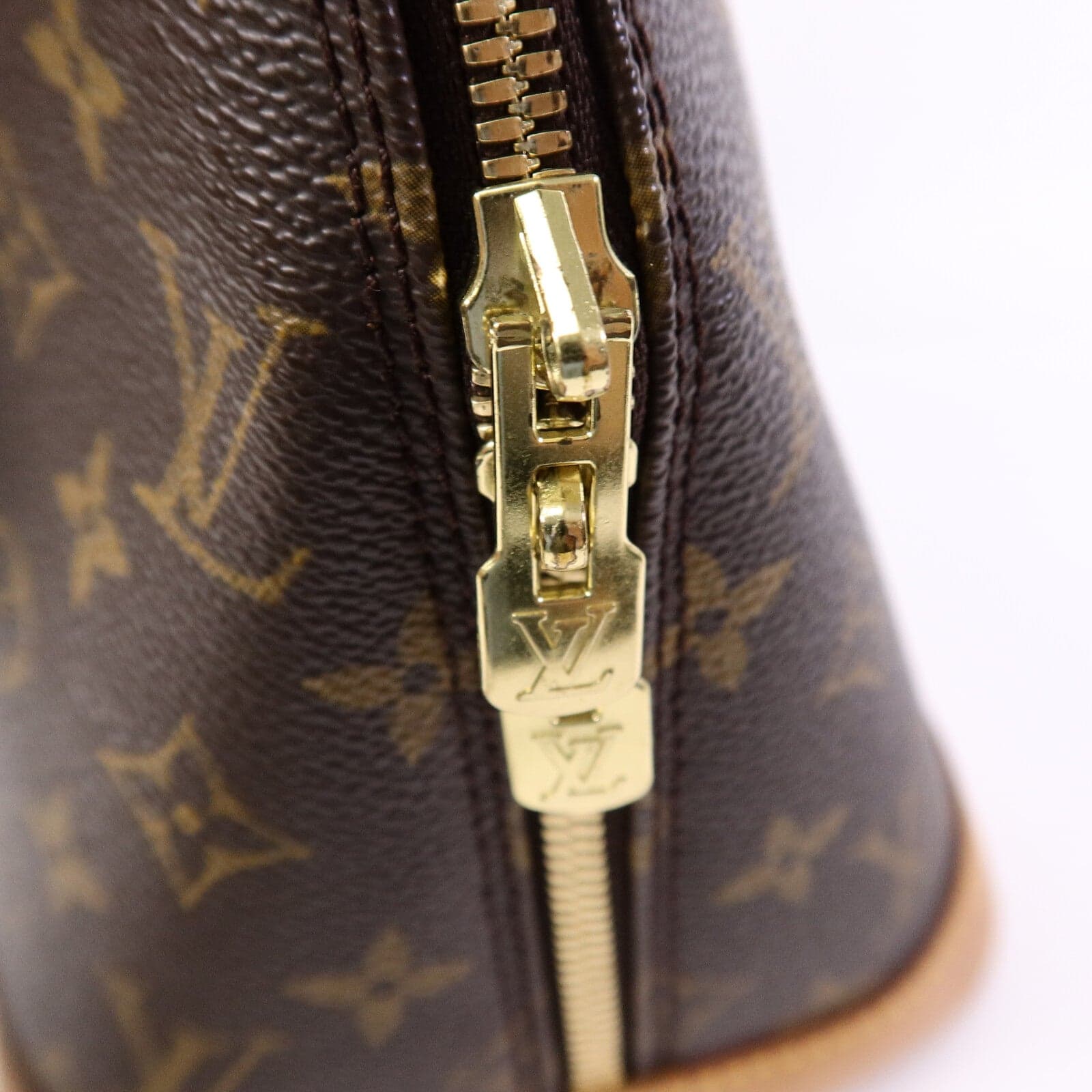 LOUIS VUITTON Alma M53151 Handbag Coated Canvas
