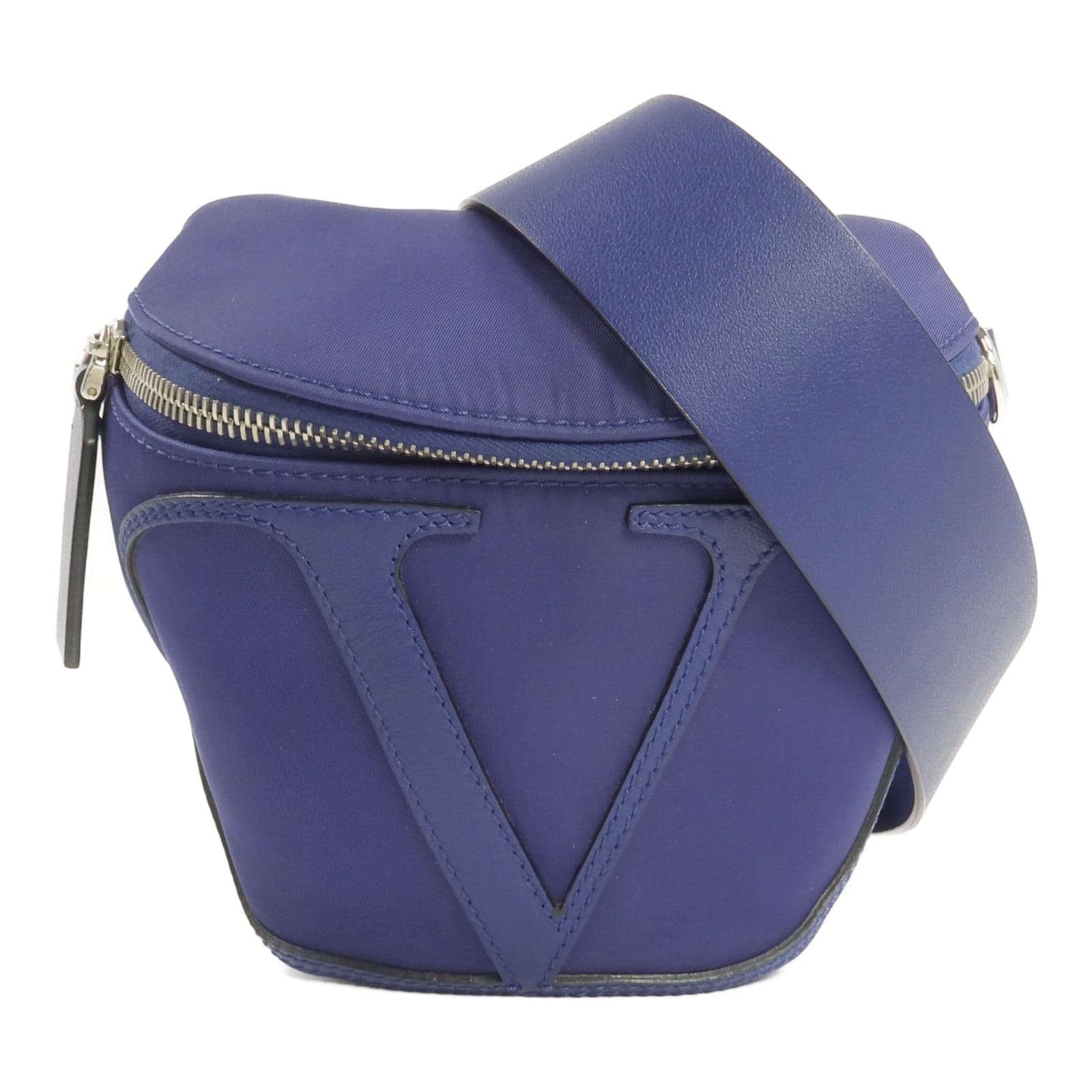 LOUIS VUITTON Shoulder Bag Nylon