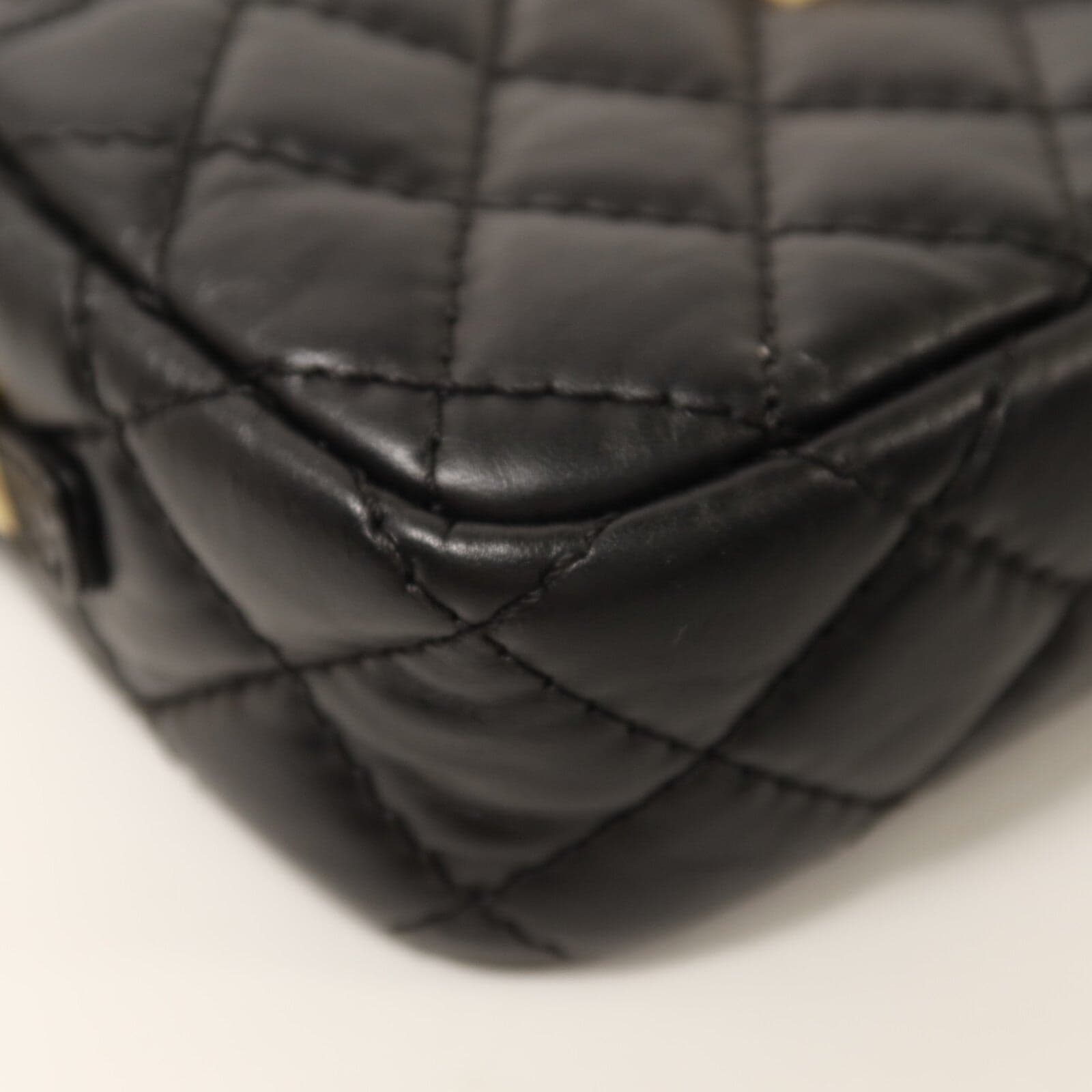 LOUIS VUITTON Shoulder Bag Calfskin