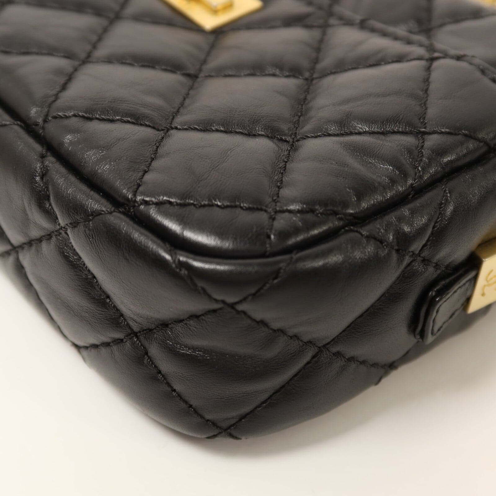 LOUIS VUITTON Shoulder Bag Calfskin
