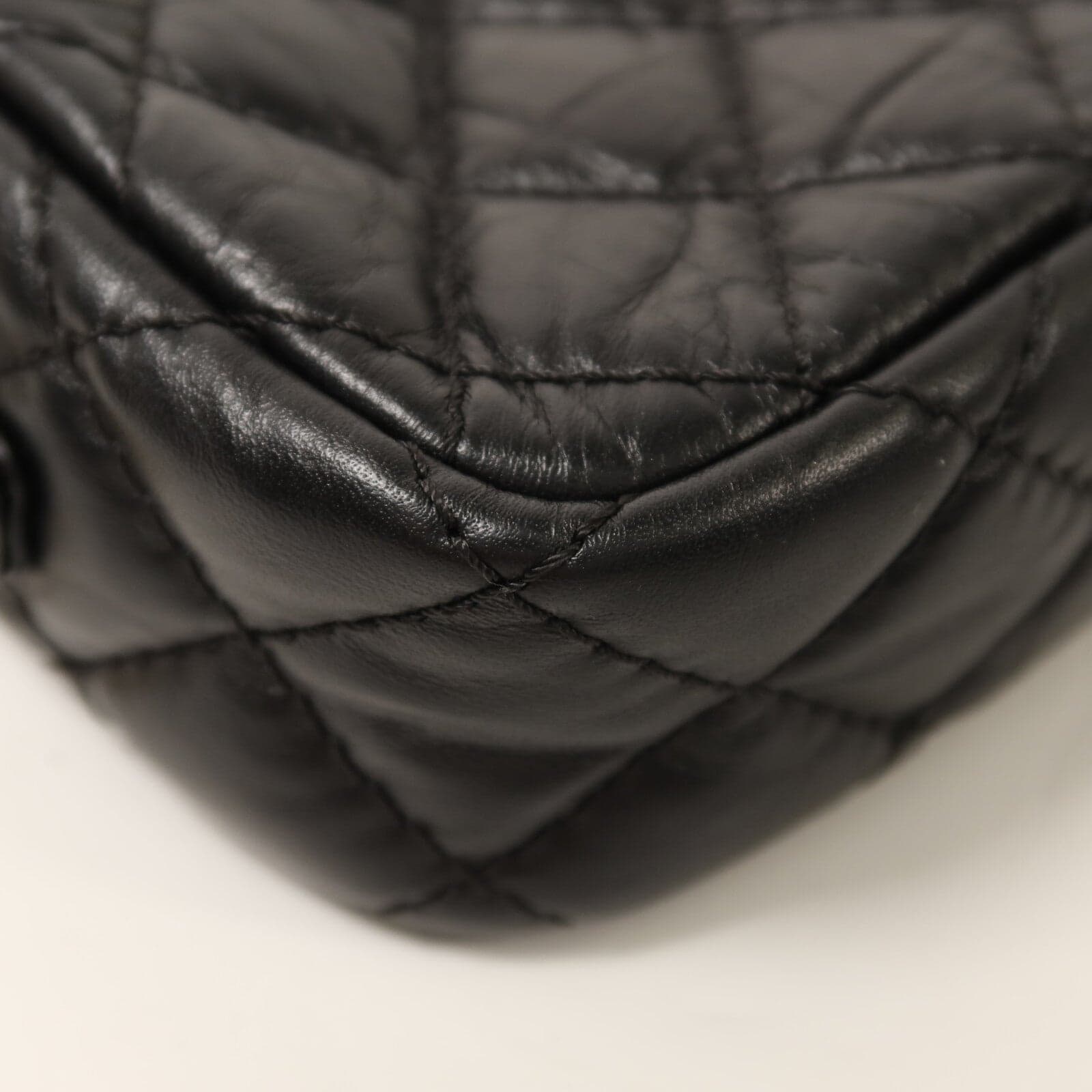 LOUIS VUITTON Shoulder Bag Calfskin