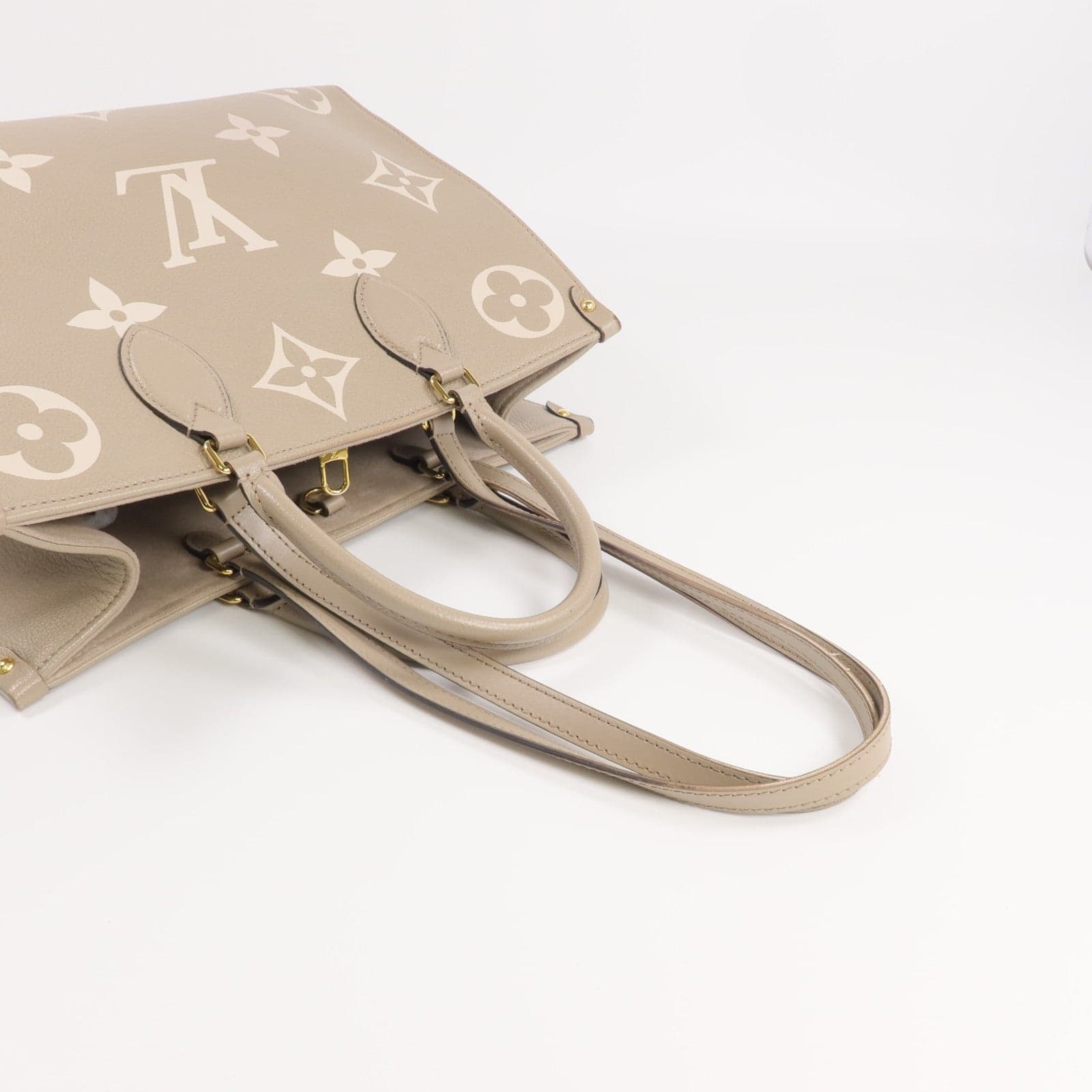 LOUIS VUITTON OnTheGo M45494 2-Way Bag Calfskin