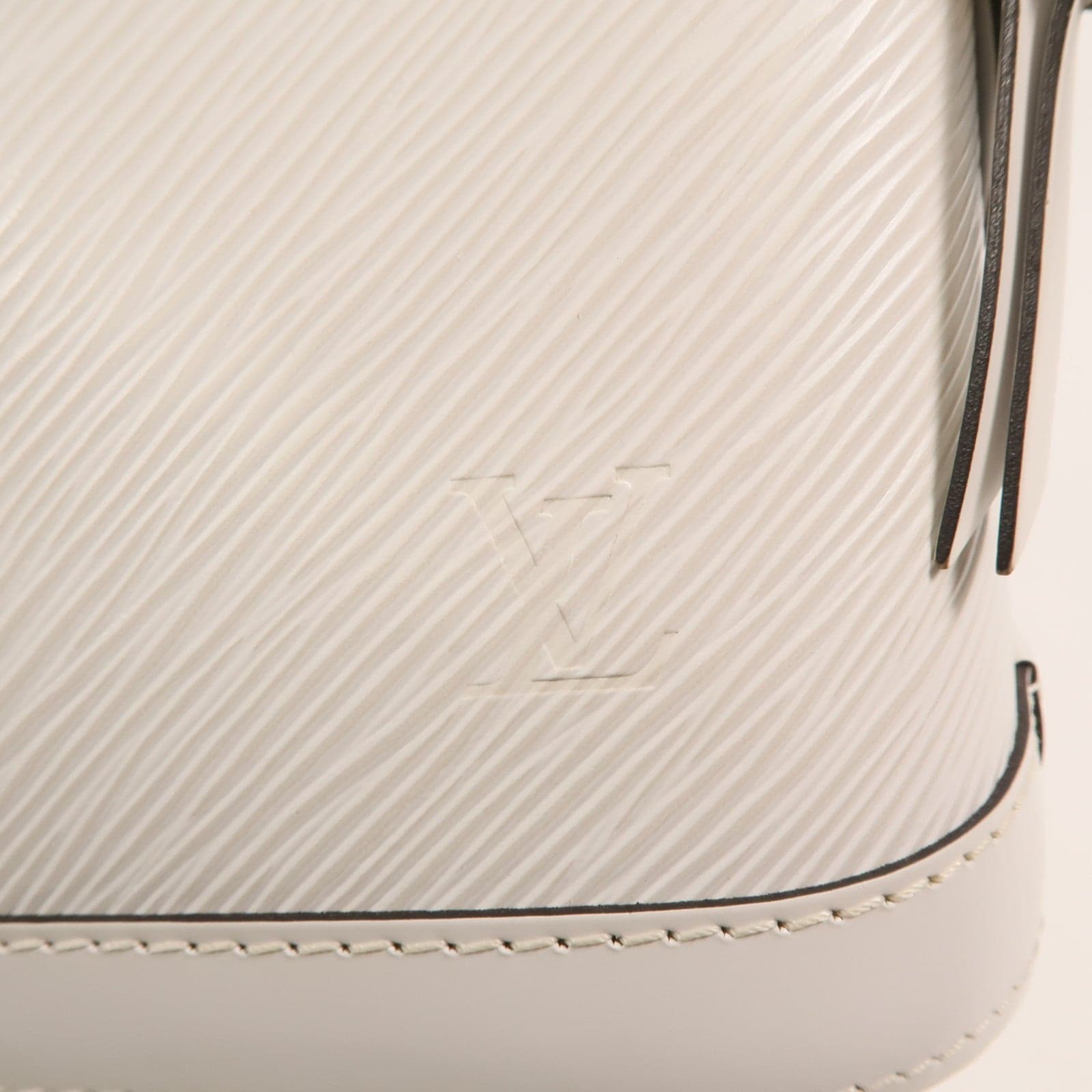 LOUIS VUITTON Alma M51407 Shoulder Bag Calfskin