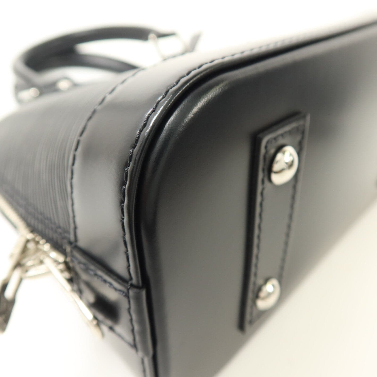 LOUIS VUITTON Alma M40862 2-Way Bag Calfskin