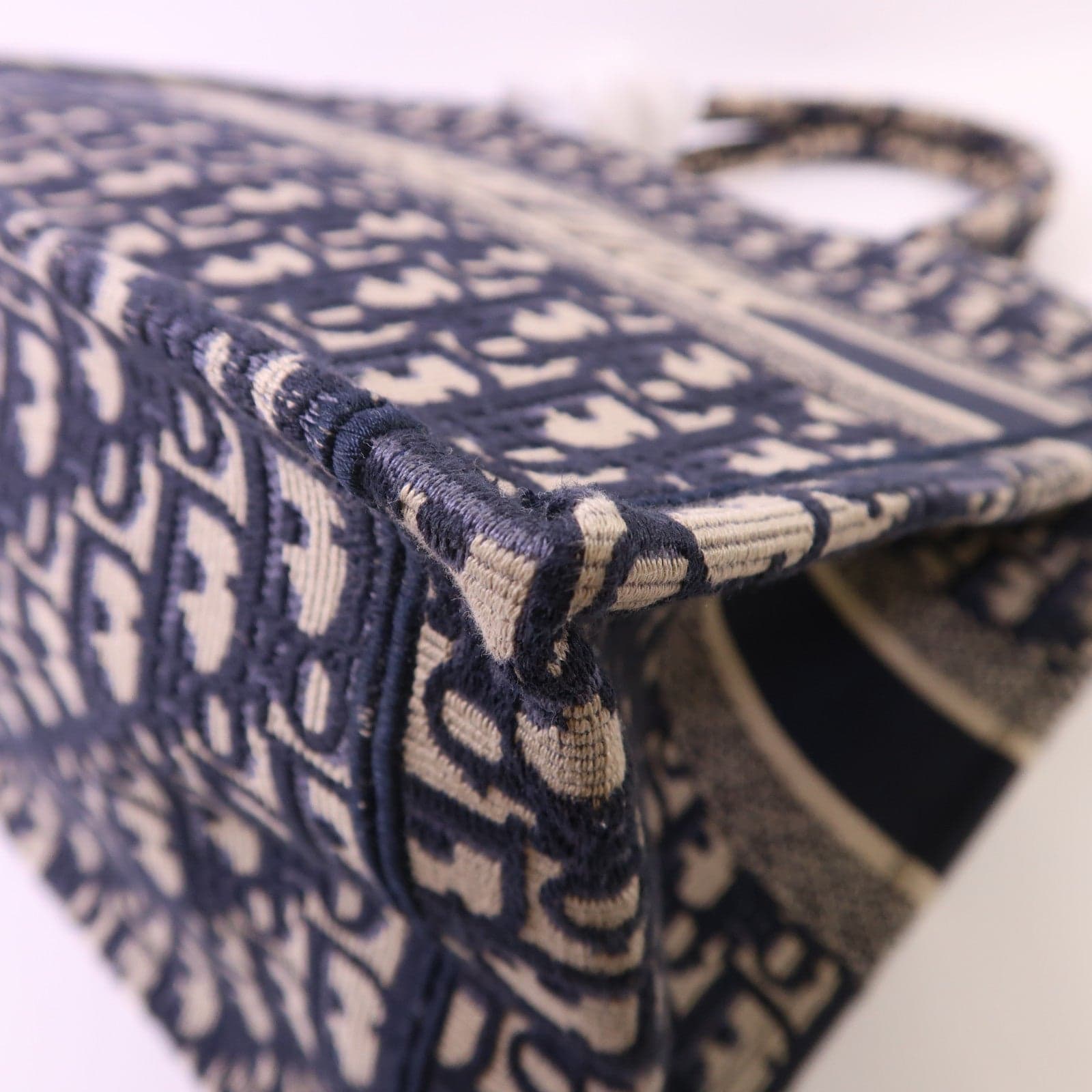 LOUIS VUITTON M1296ZRIW Tote Bag Canvas