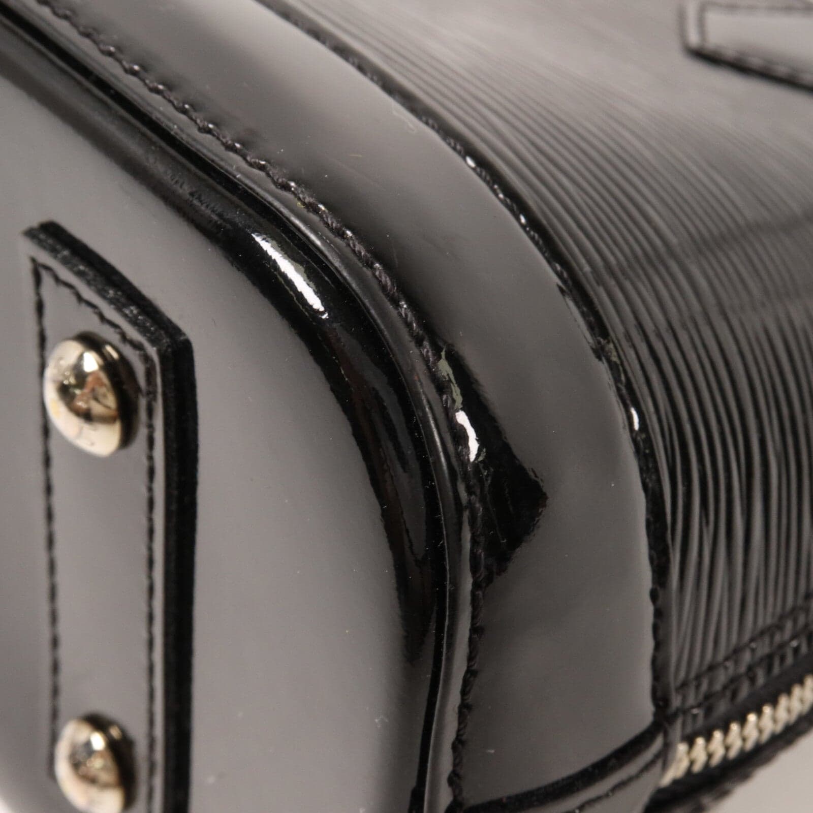 LOUIS VUITTON Alma M4031N 兩用包 皮革
