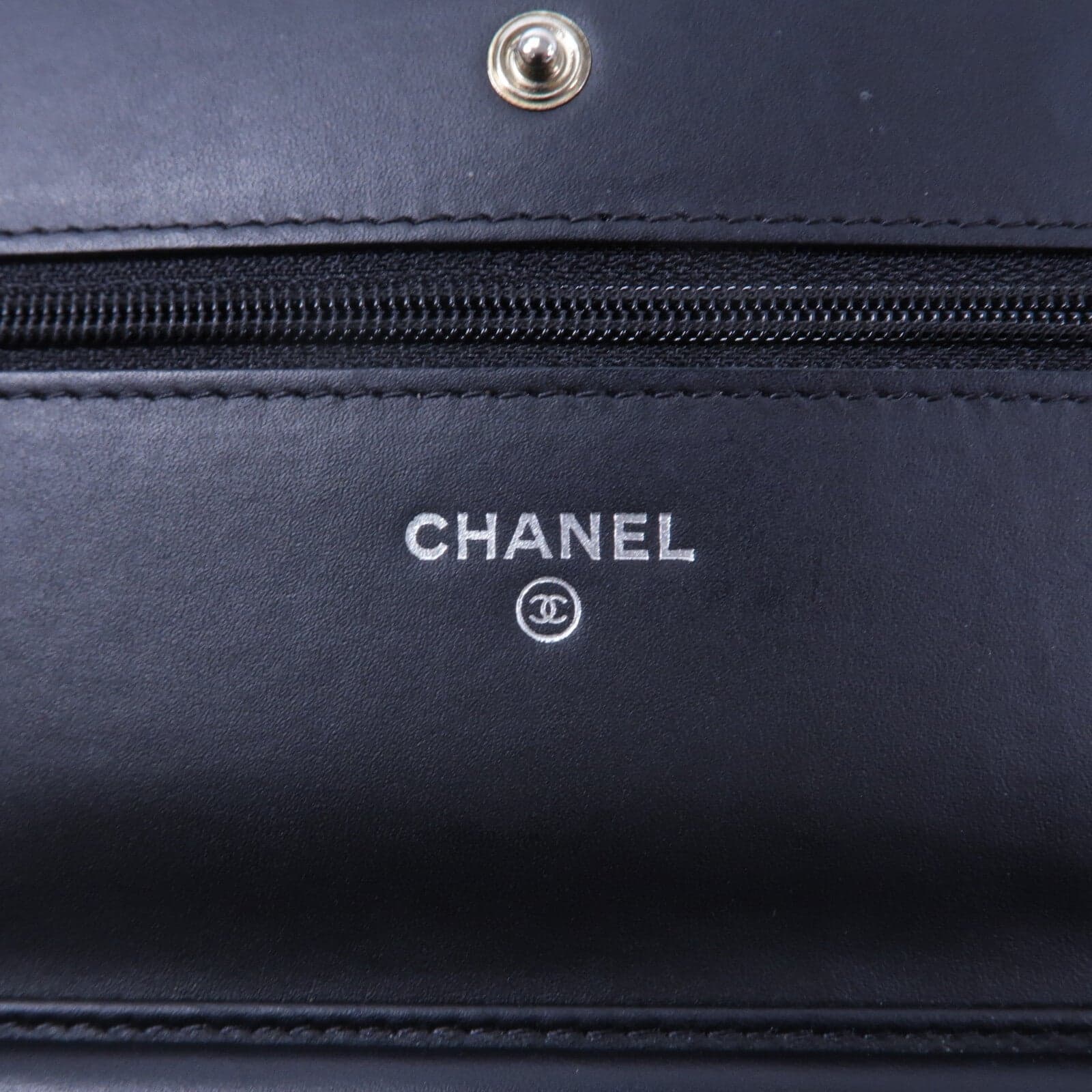 LOUIS VUITTON Shoulder Bag Leather