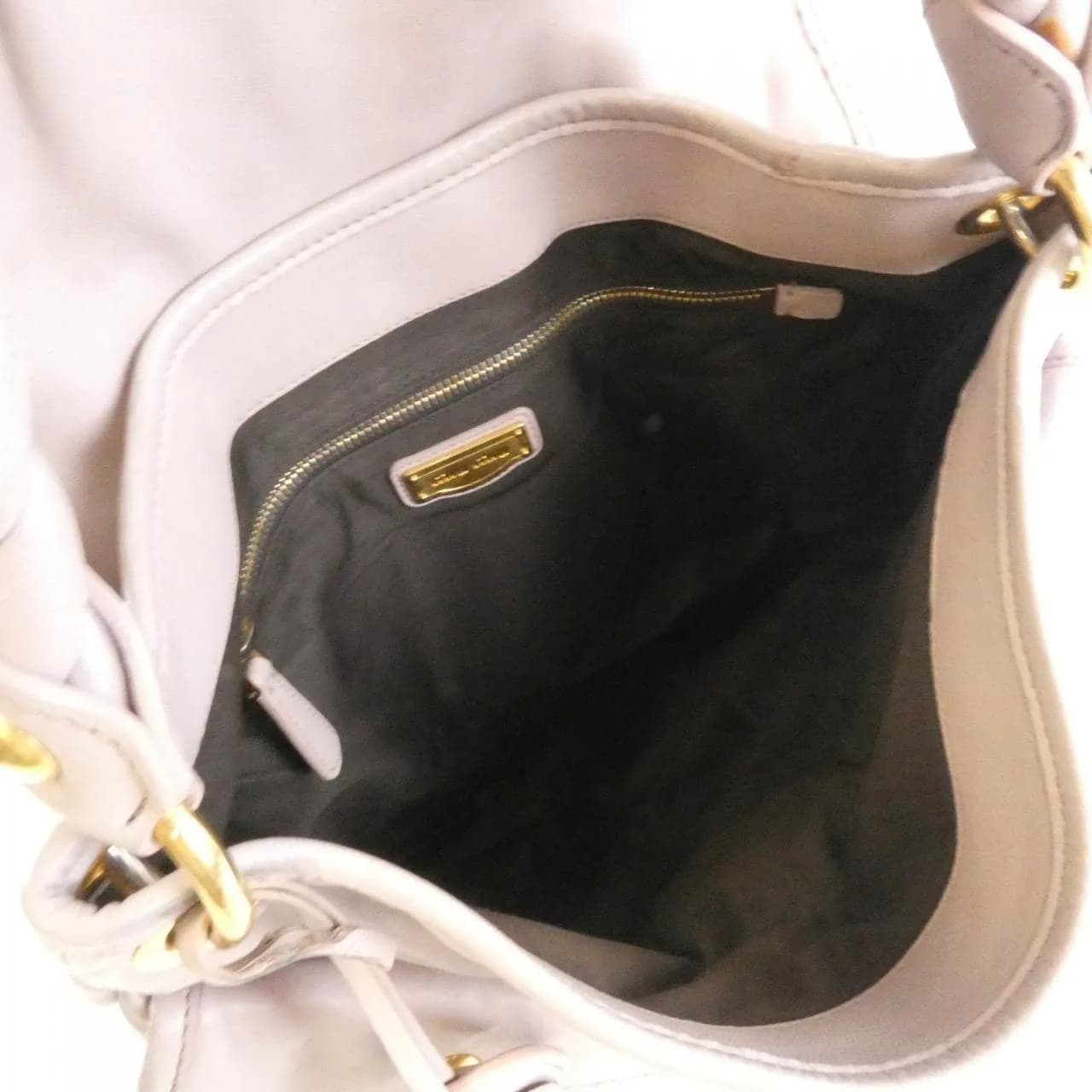 MIU MIU RR1300 Handbag Leather