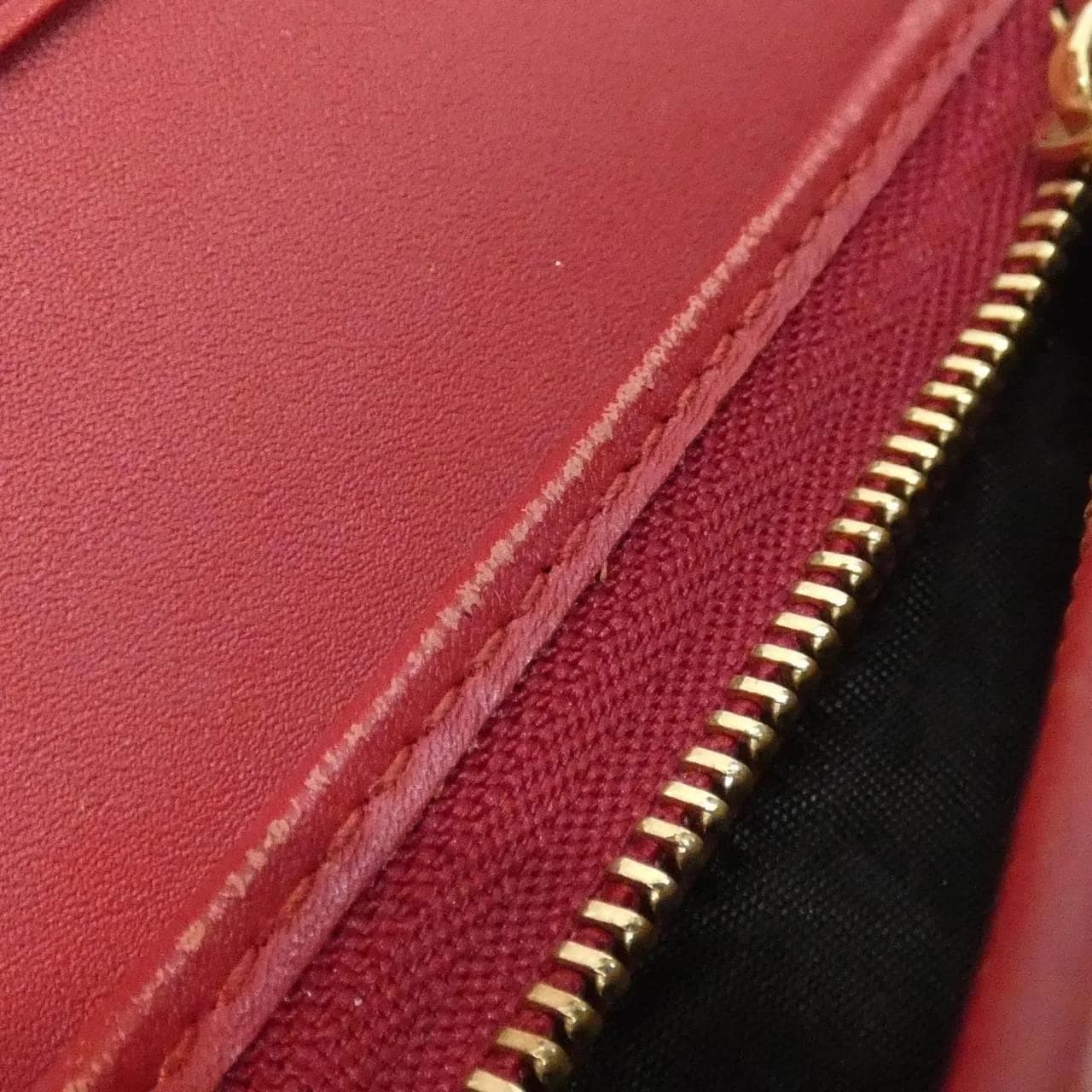 GUCCI 476412 K9G2G Wallet Canvas