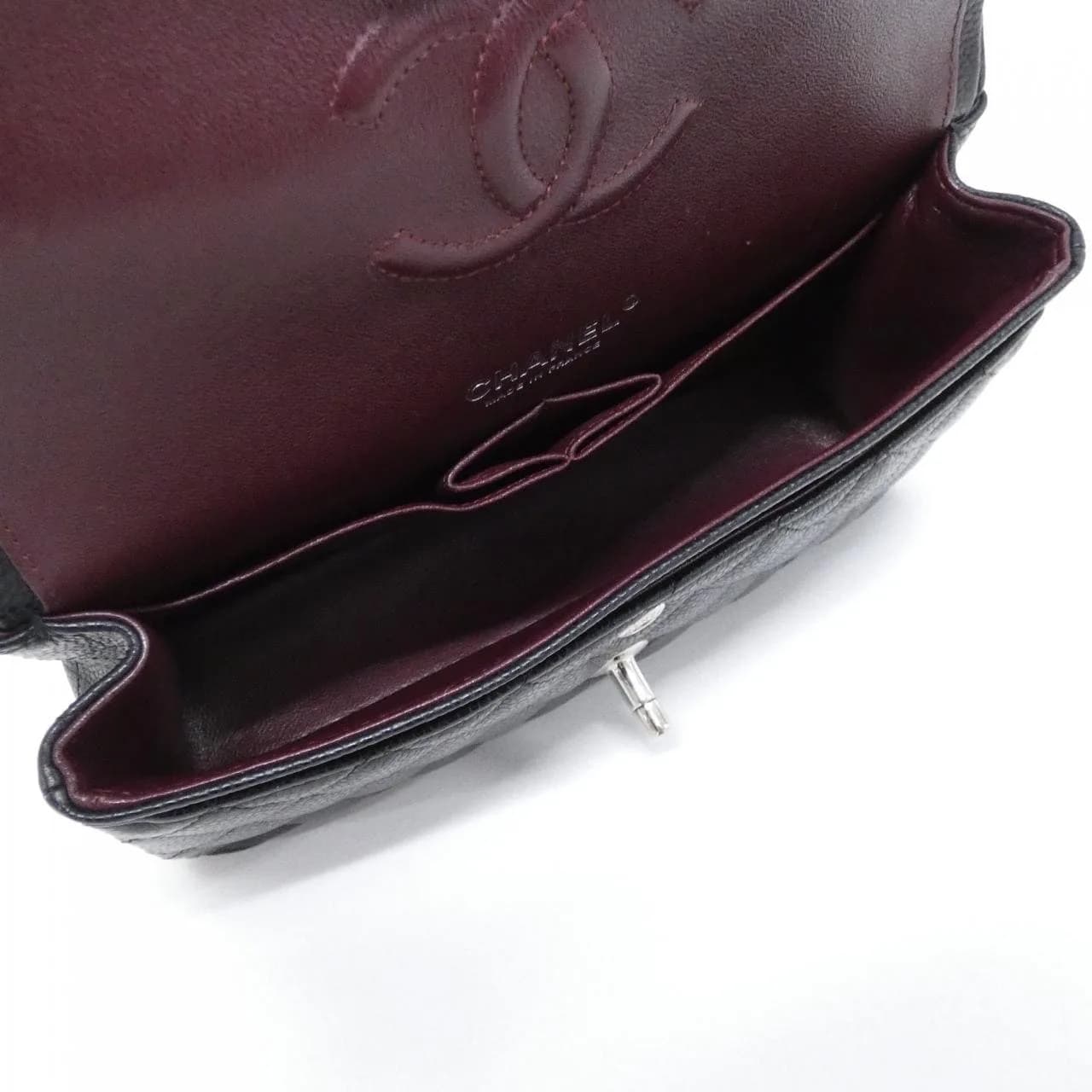 CHANEL Matelasse 1113 Shoulder Grained Calfskin