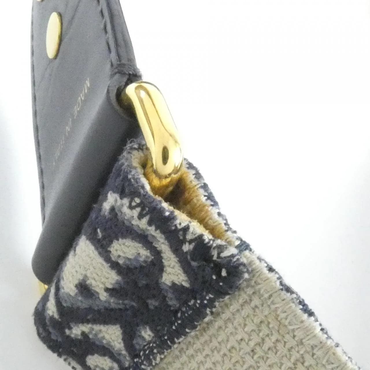DIOR Bobby M9320UMOB Shoulder