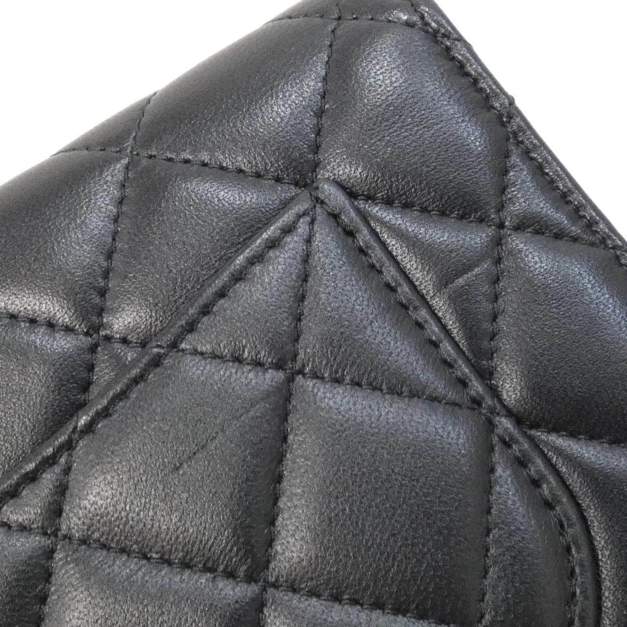 CHANEL Chanel 19 AP3622 Wallet Lambskin