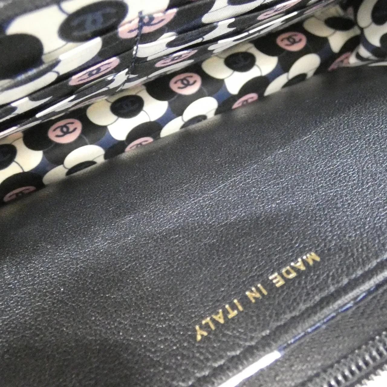 CHANEL Chanel 19 AP3622 Wallet Lambskin