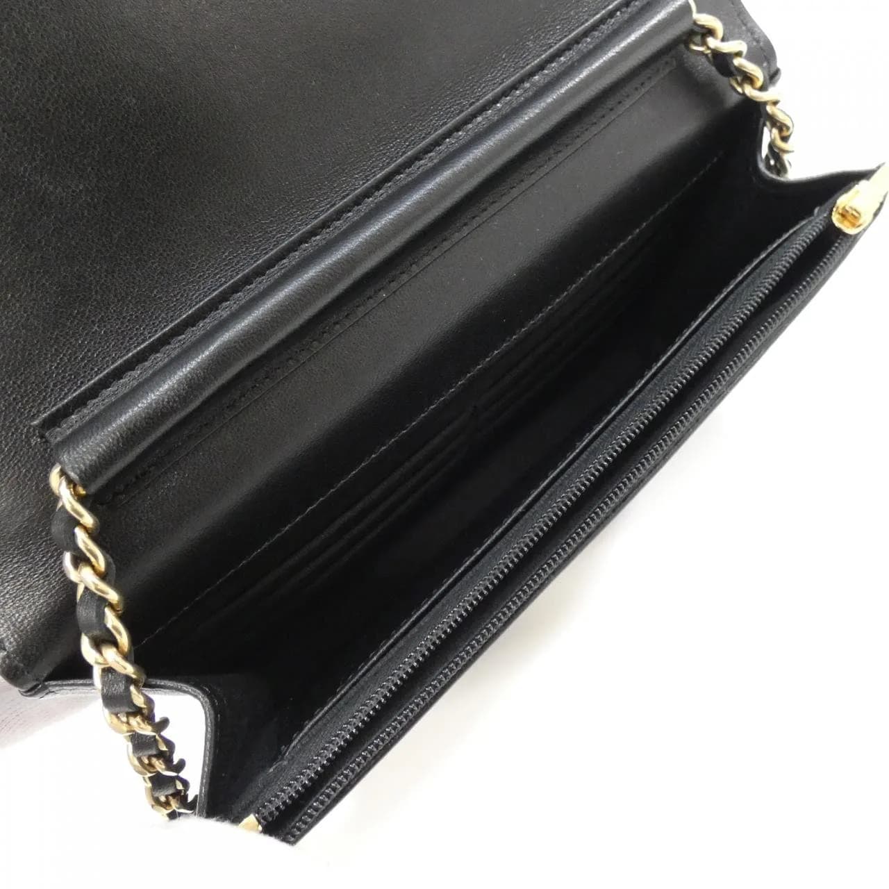 CHANEL Chanel 19 AP3076 Wallet Lambskin