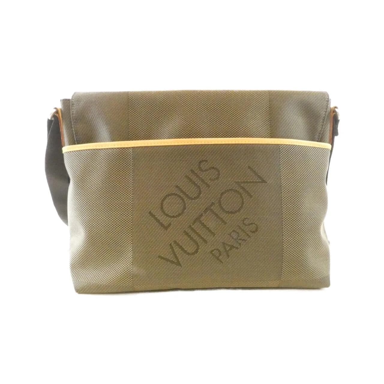 LOUIS VUITTON M93077 Shoulder Damier