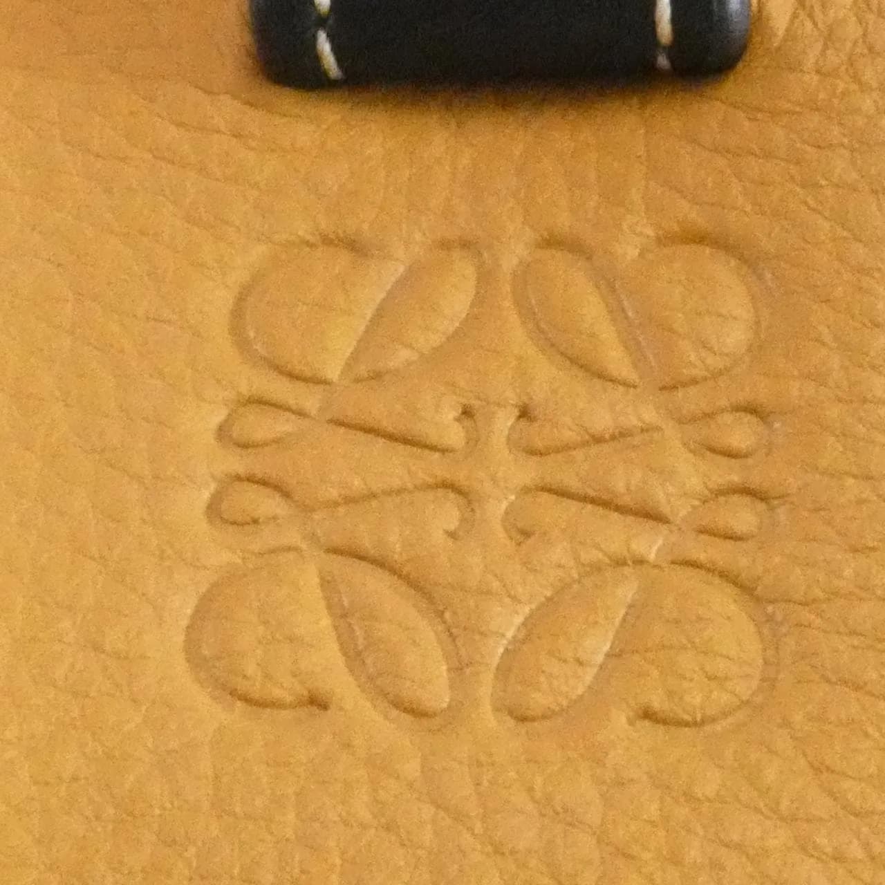 LOEWE Hammock 387 30PS35 Shoulder