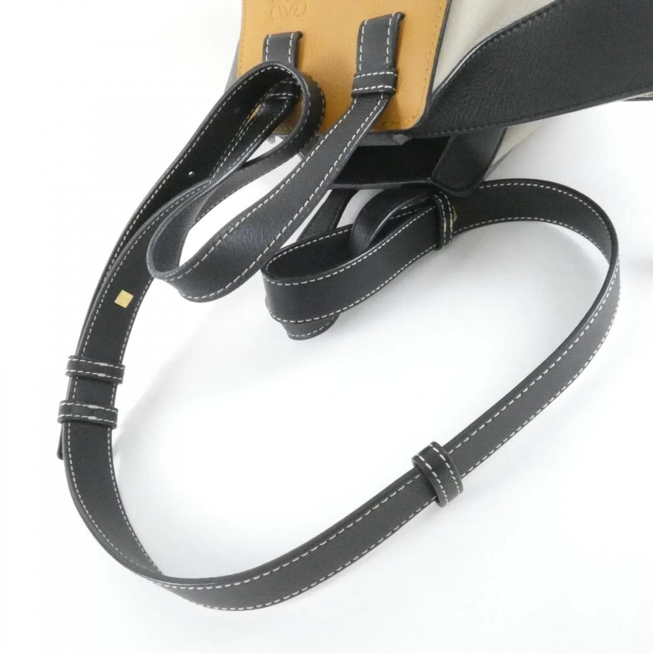 LOEWE Hammock 387 30PS35 Shoulder