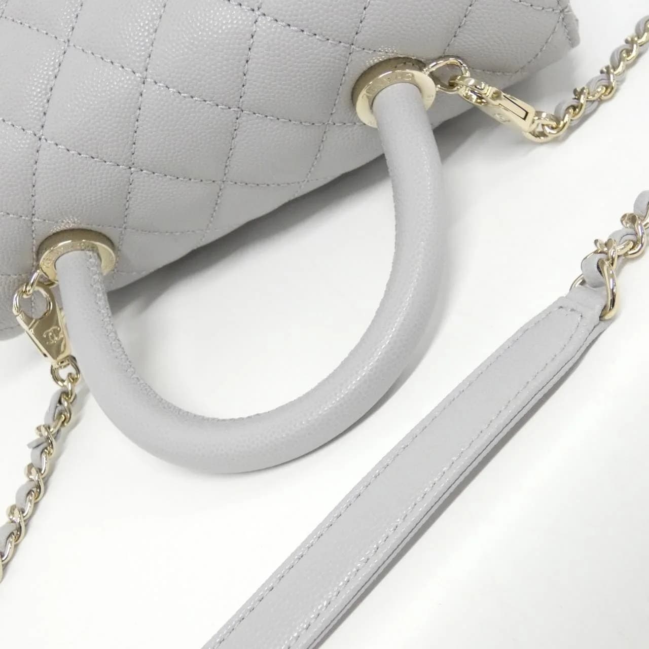 CHANEL Matelasse 92990 Handbag Grained Calfskin