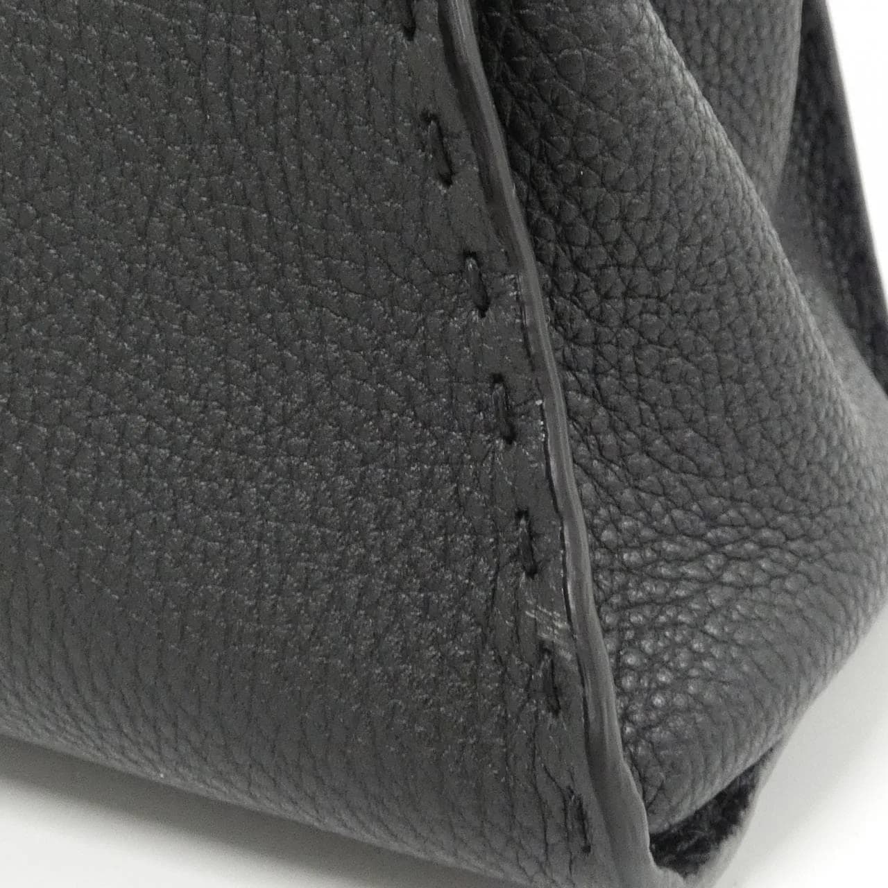 FENDI Peekaboo 8BN290 Q0J Handbag