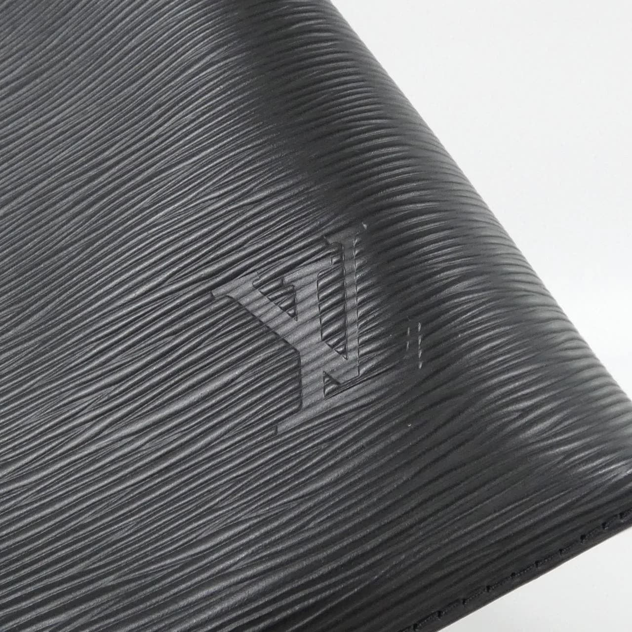 LOUIS VUITTON M53916 Shoulder Epi