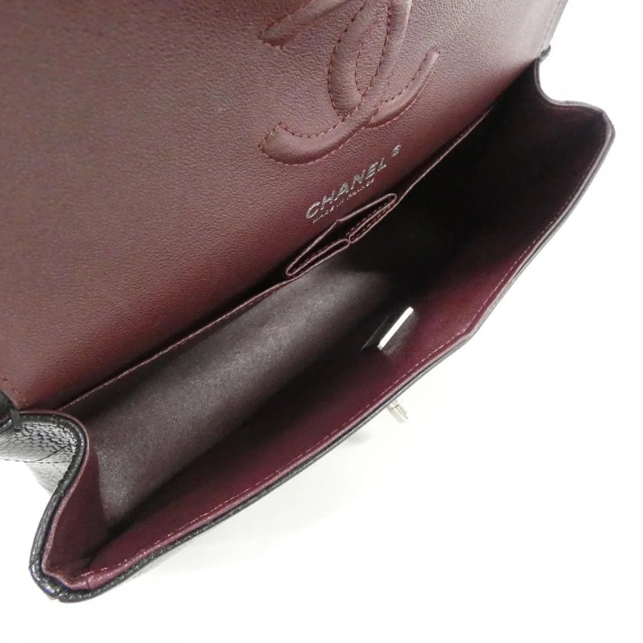 CHANEL Matelasse 1113 Shoulder Grained Calfskin
