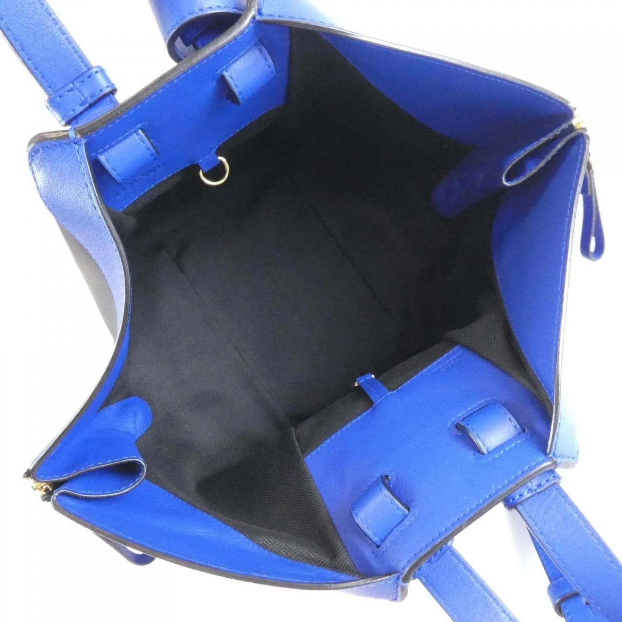 LOEWE Hammock 387 30EN60 Shoulder