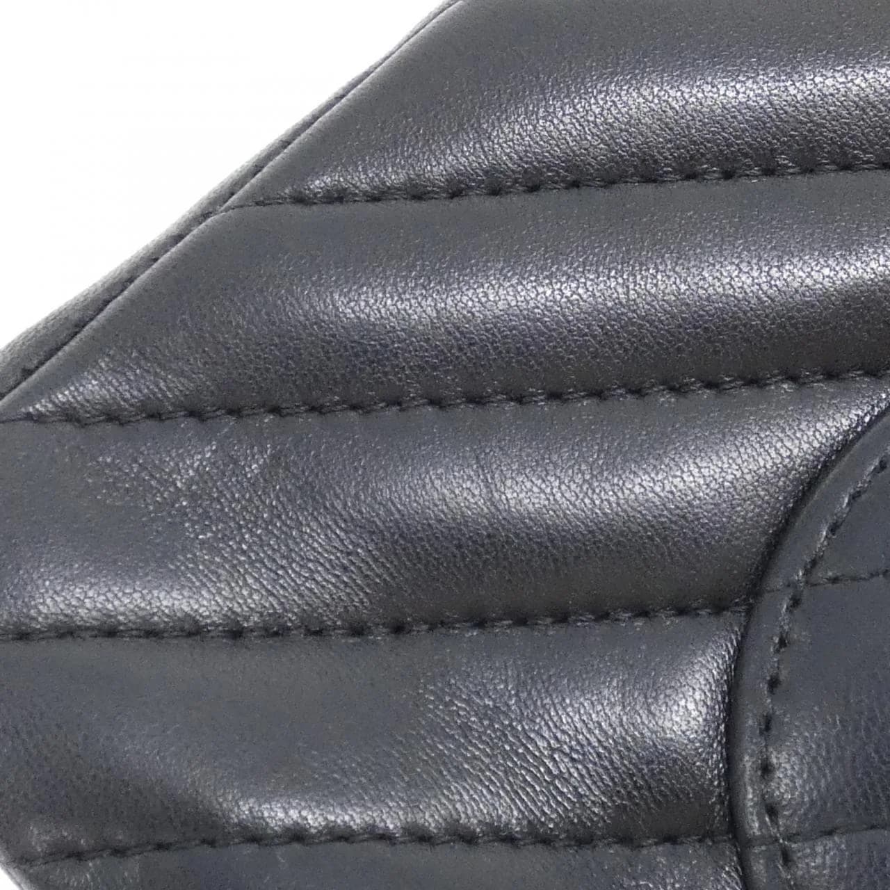 CHANEL Matelasse 1112 Shoulder Lambskin