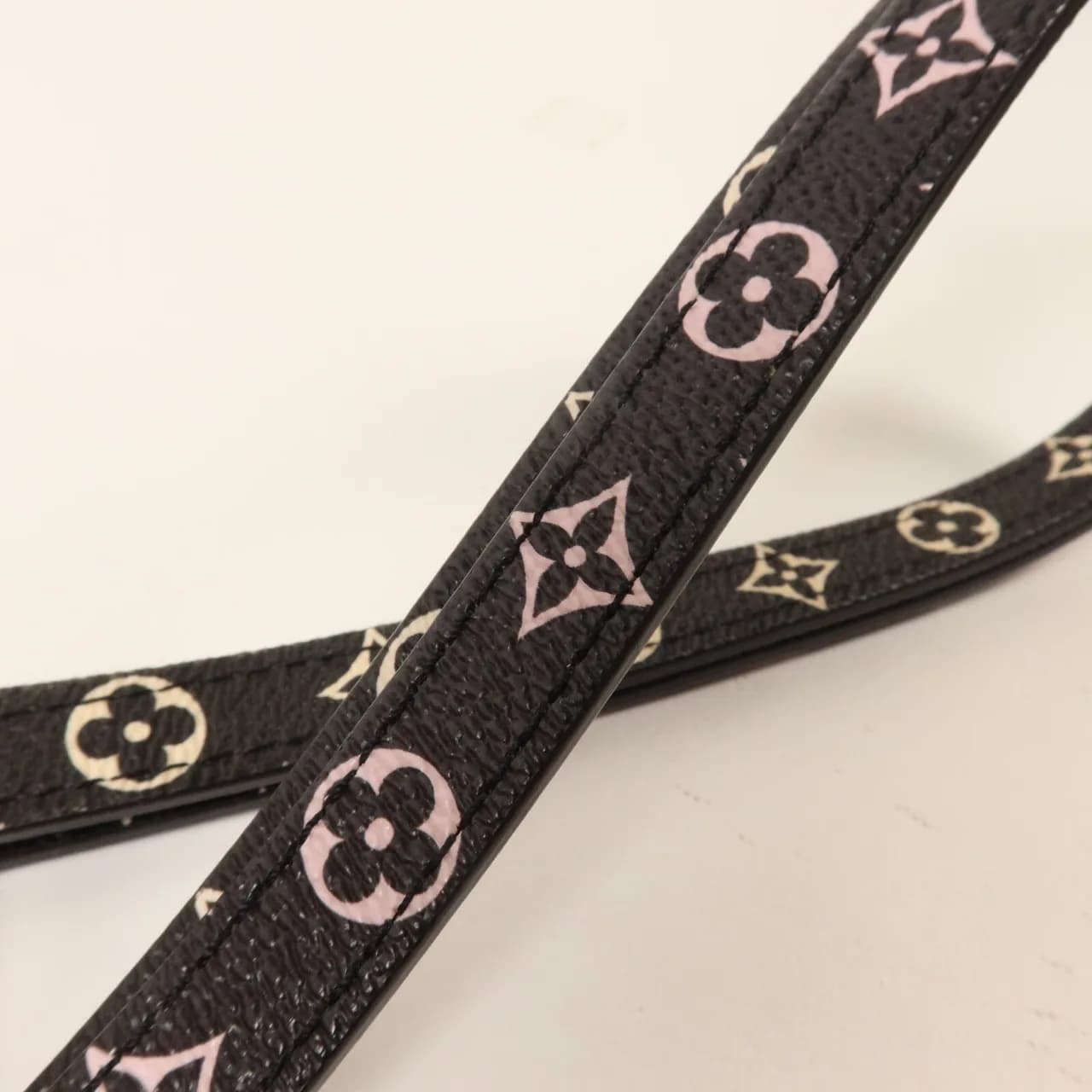 LOUIS VUITTON NeoNoe M44717 Shoulder Bag Coated Canvas