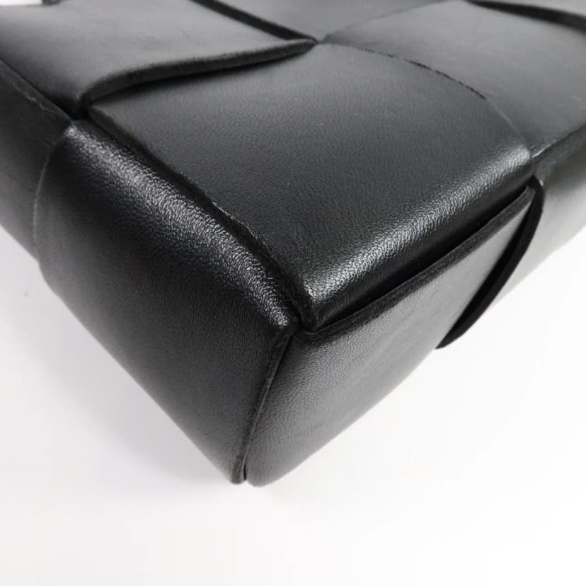 BOTTEGA VENETA 2-Way Bag Calfskin
