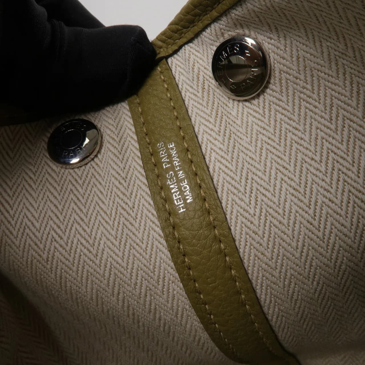 HERMES Handbag Calfskin