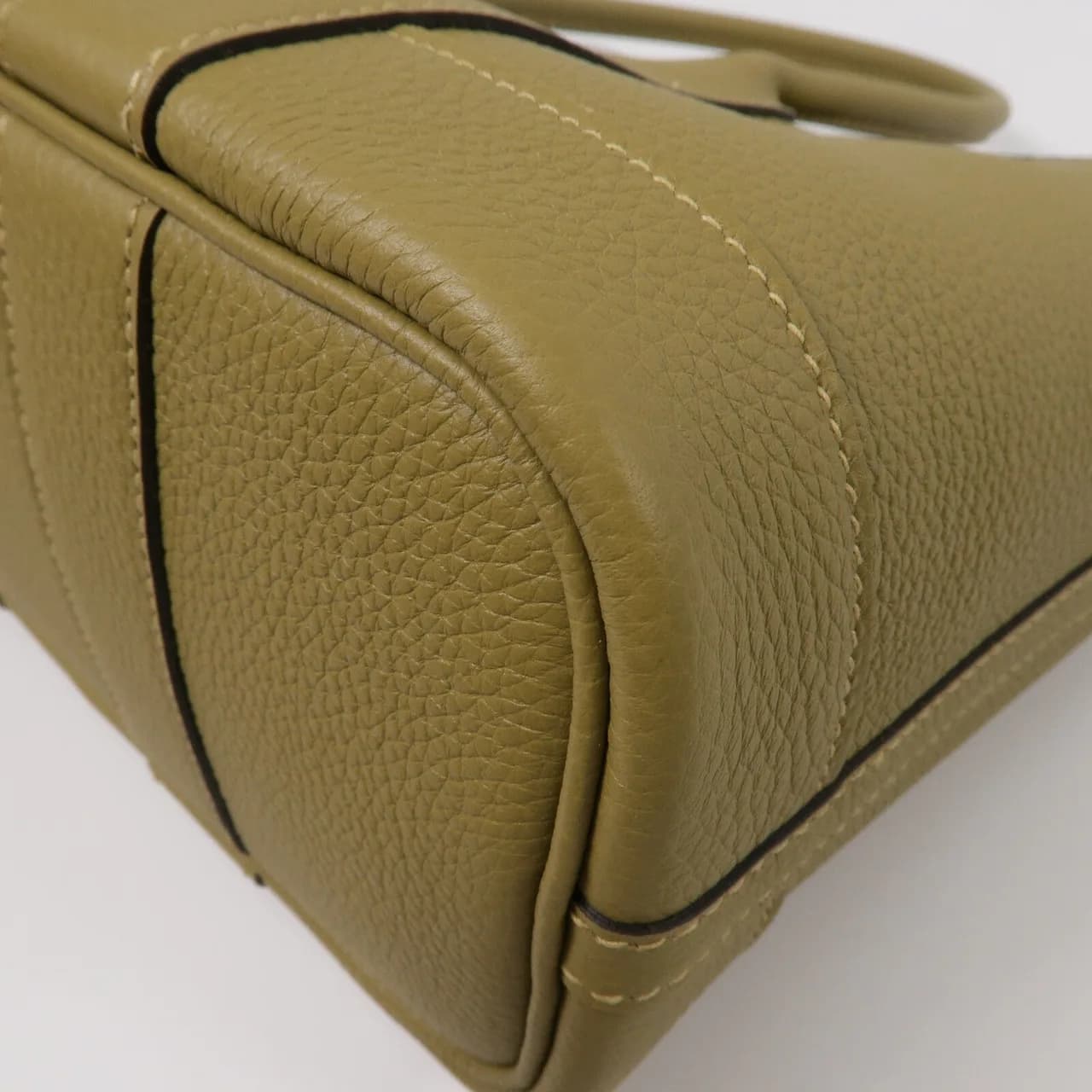 HERMES Handbag Calfskin