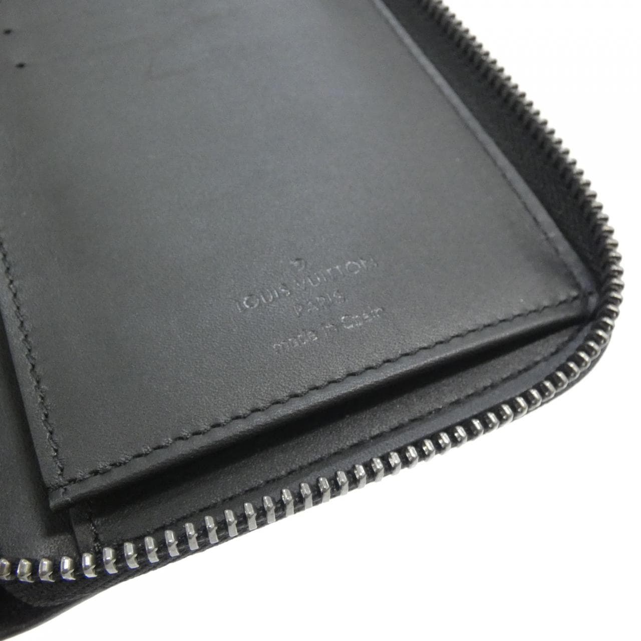 LOUIS VUITTON N63548 Wallet Damier